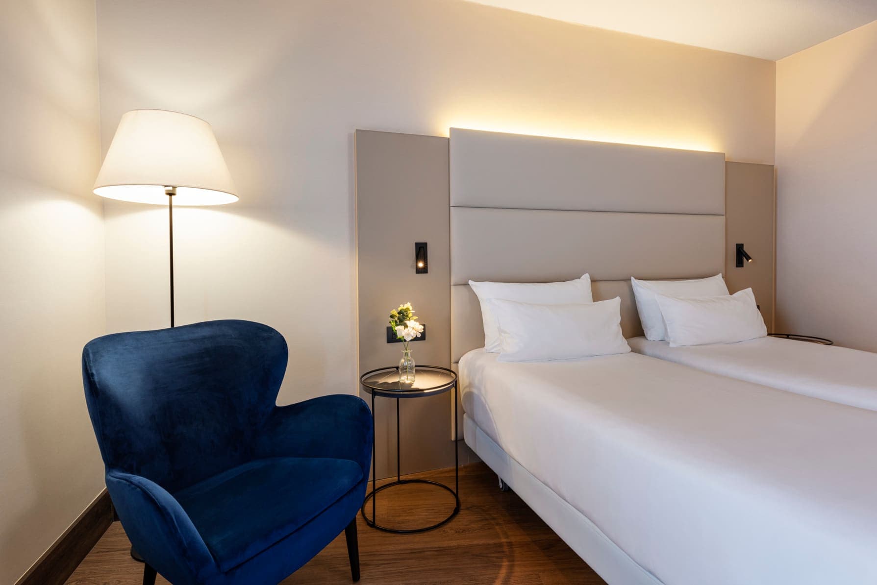 Hotel NH Geneva Airport Ansicht 5