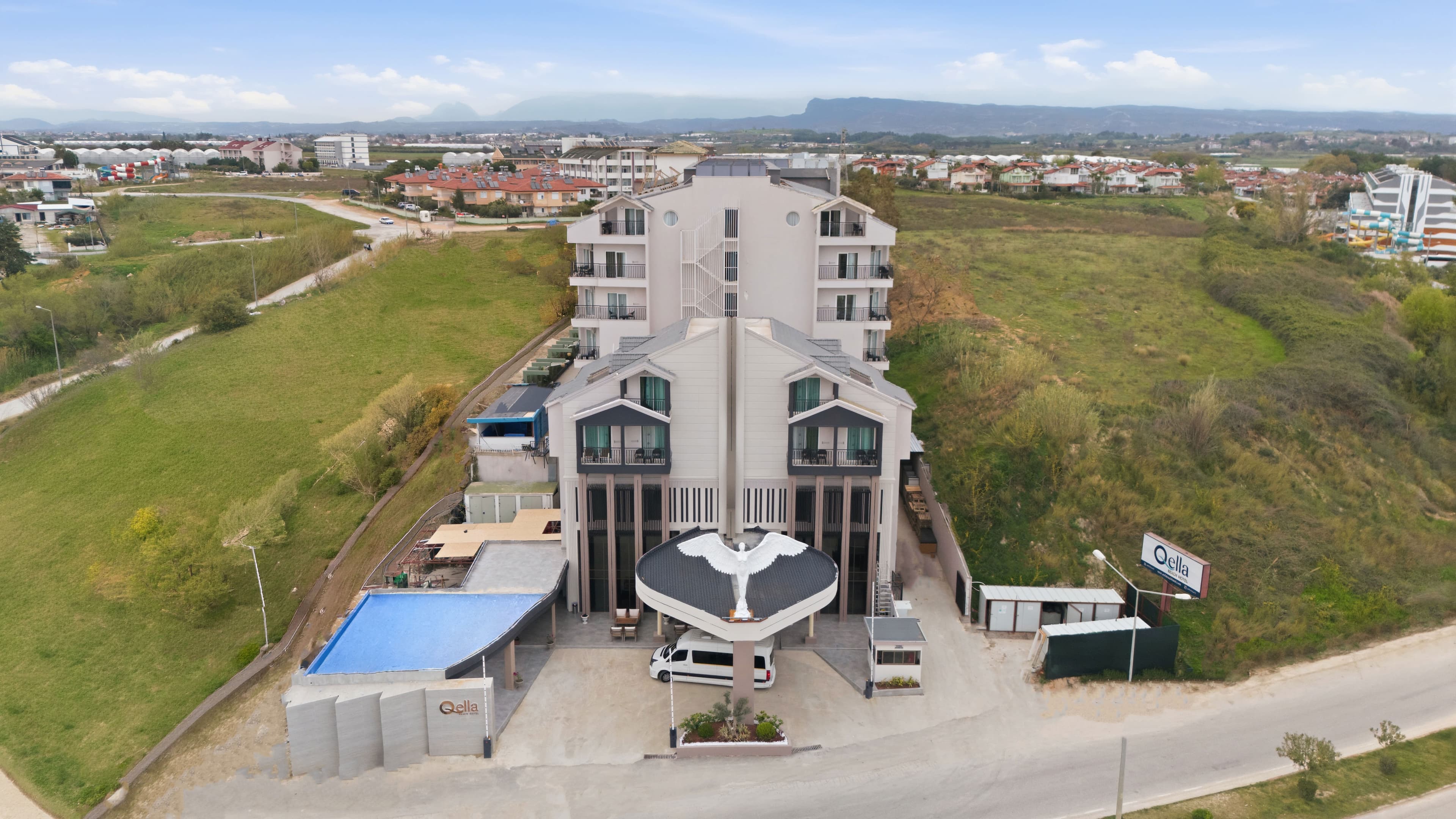 Q Ella Beach Hotel Ansicht 3