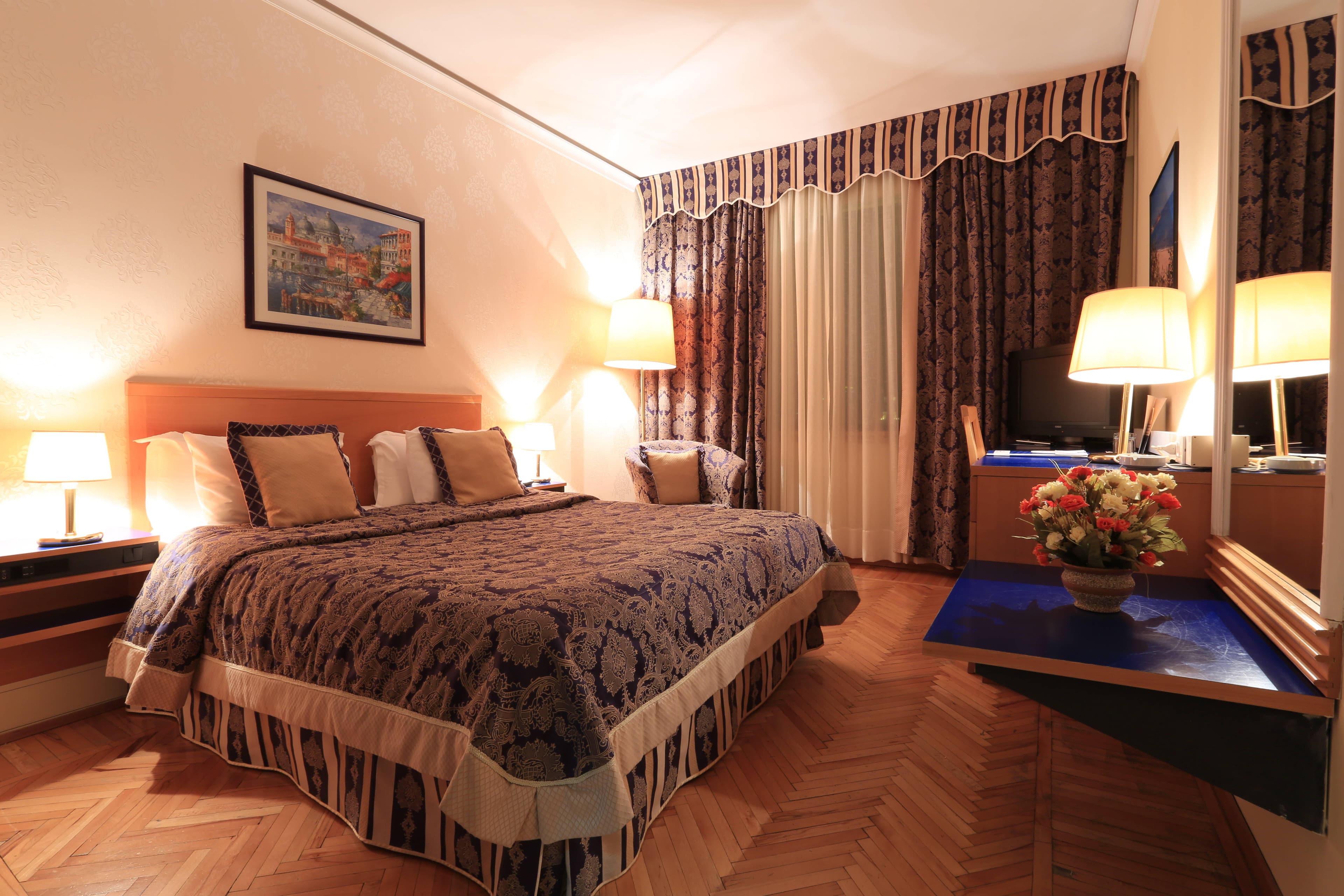 Tirana International Hotel & Conference Centre Ansicht 8