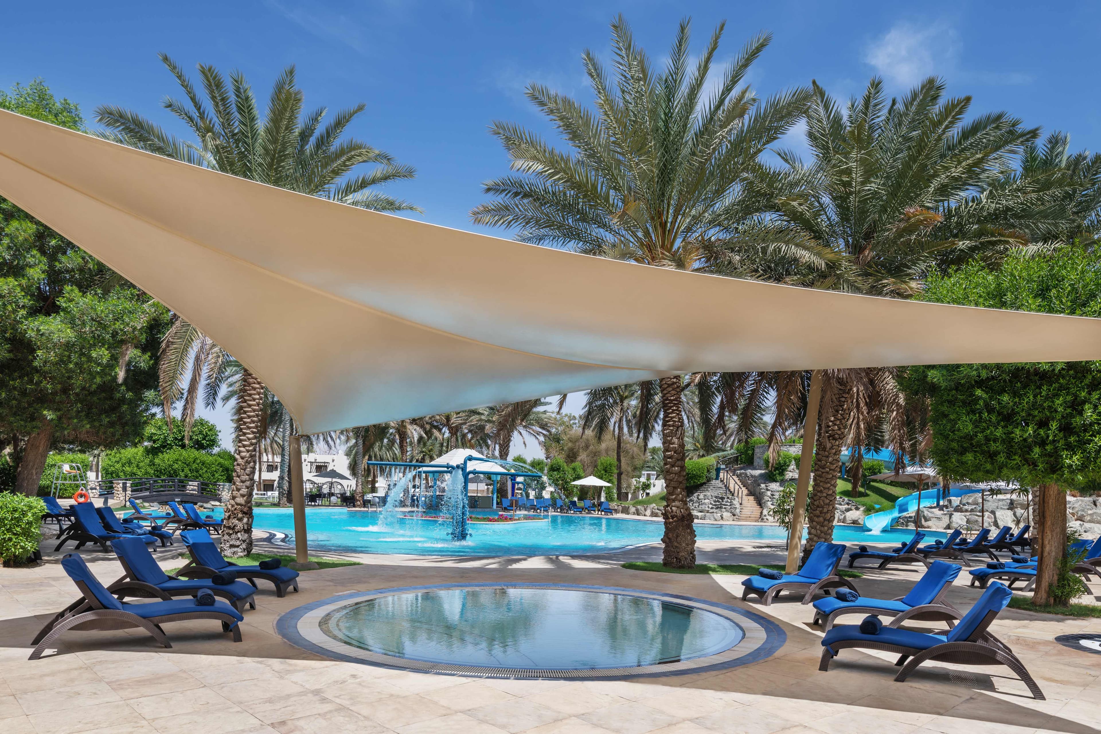 Radisson Blu Hotel & Resort Al Ain Ansicht 8