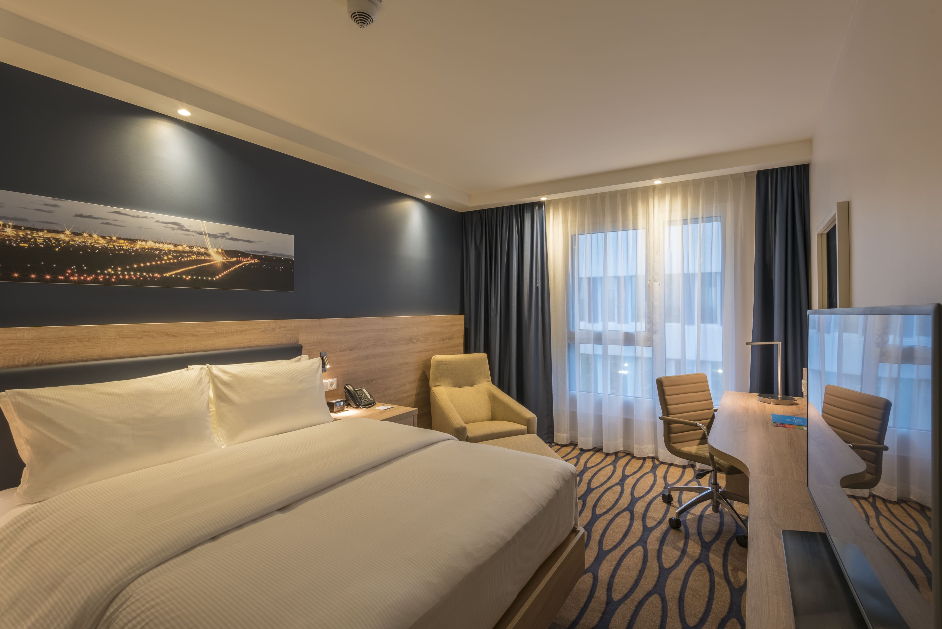 Hampton By Hilton Frankfurt Airport Ansicht 4