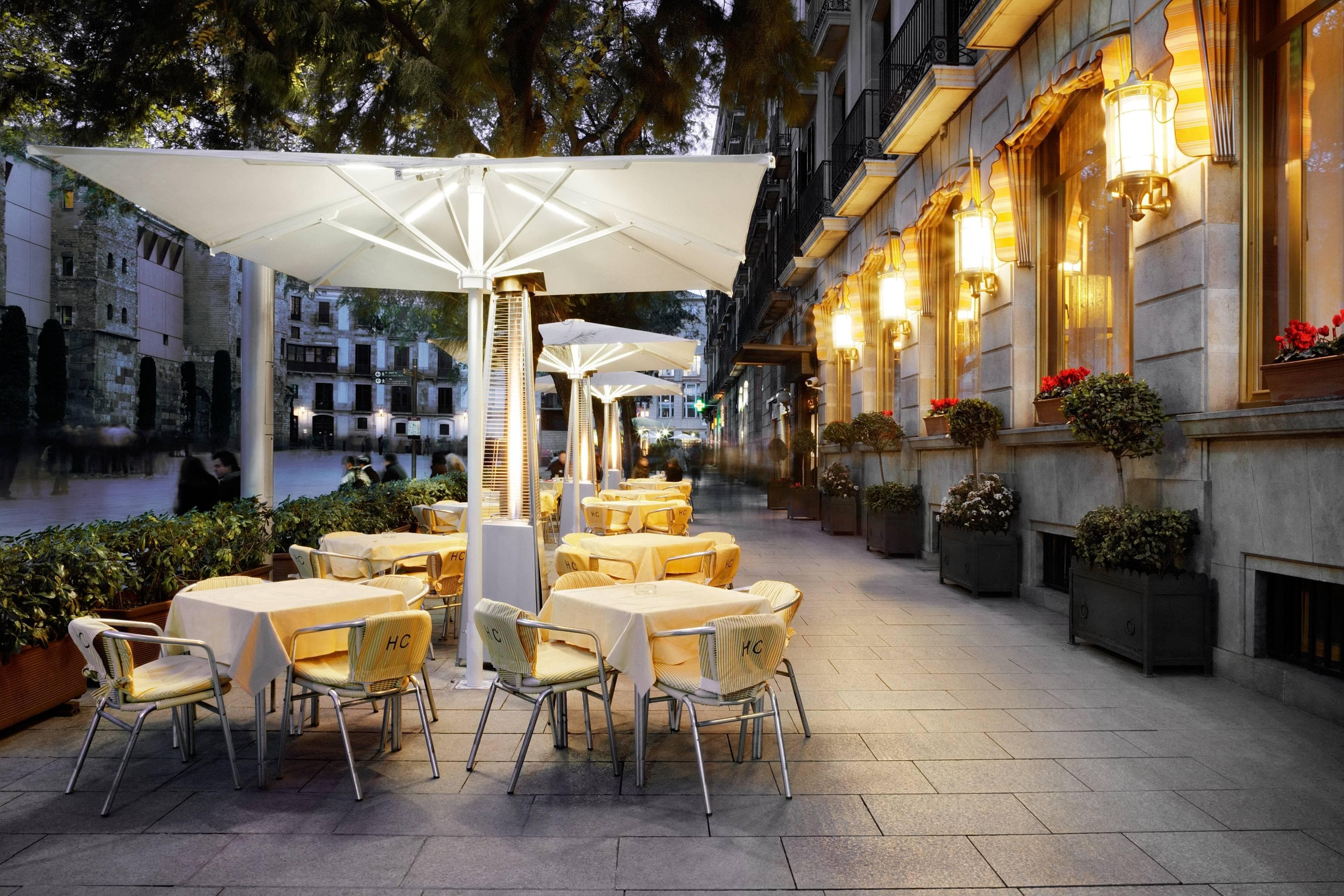 Hotel Colón Barcelona Ansicht 2