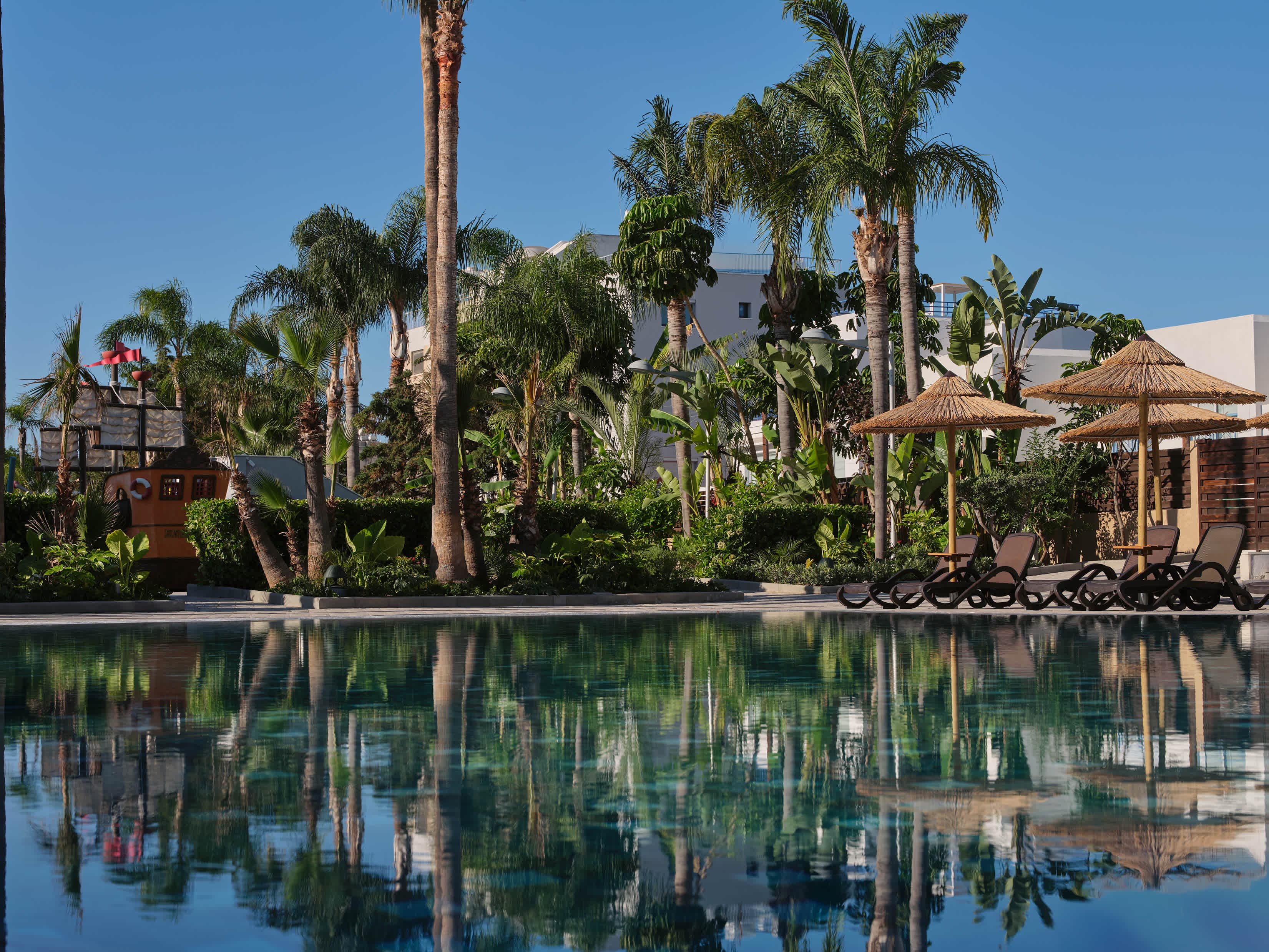 Atlantica Oasis Hotel Ansicht 2