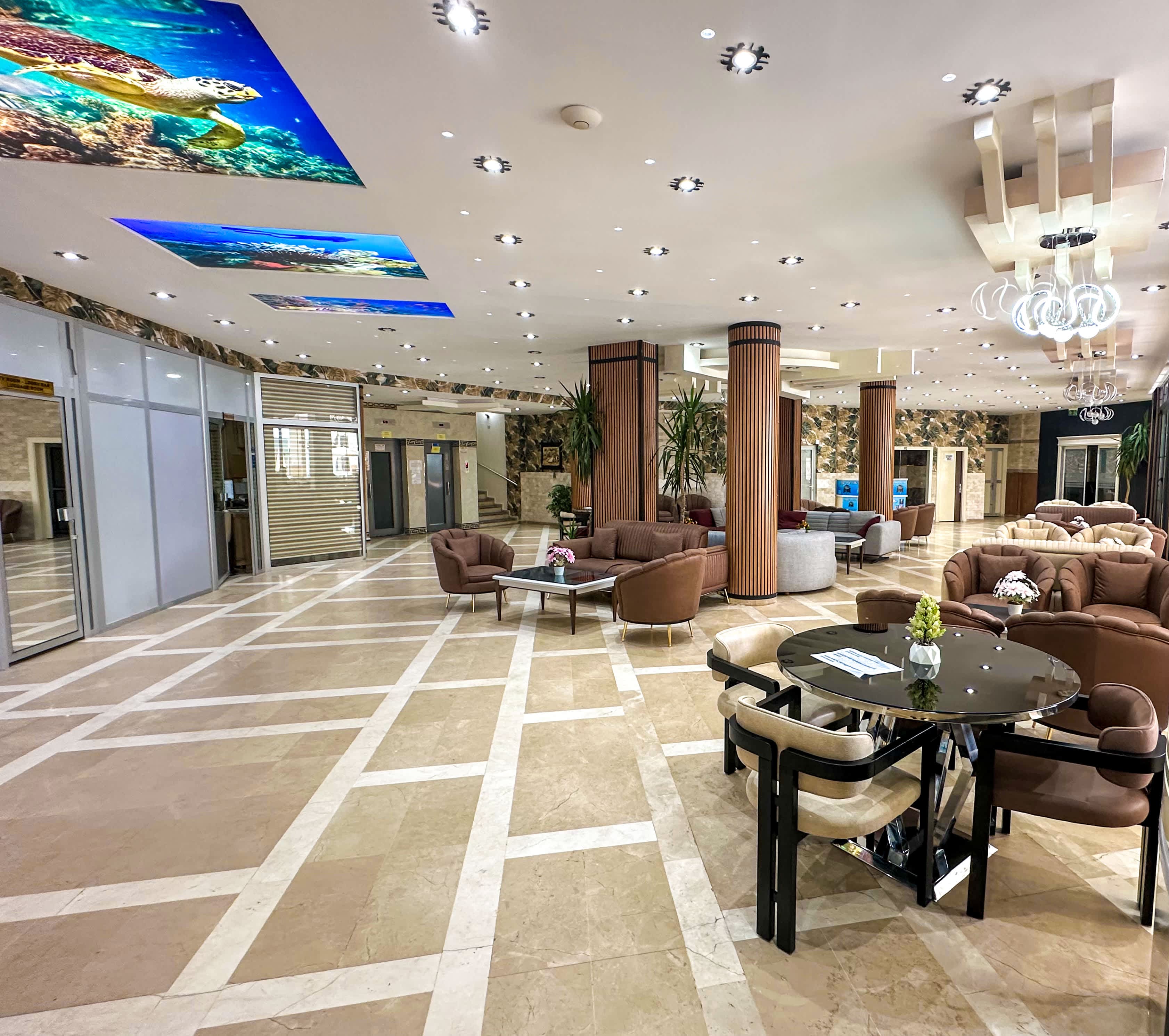 Monte Carlo Hotel Ansicht 8