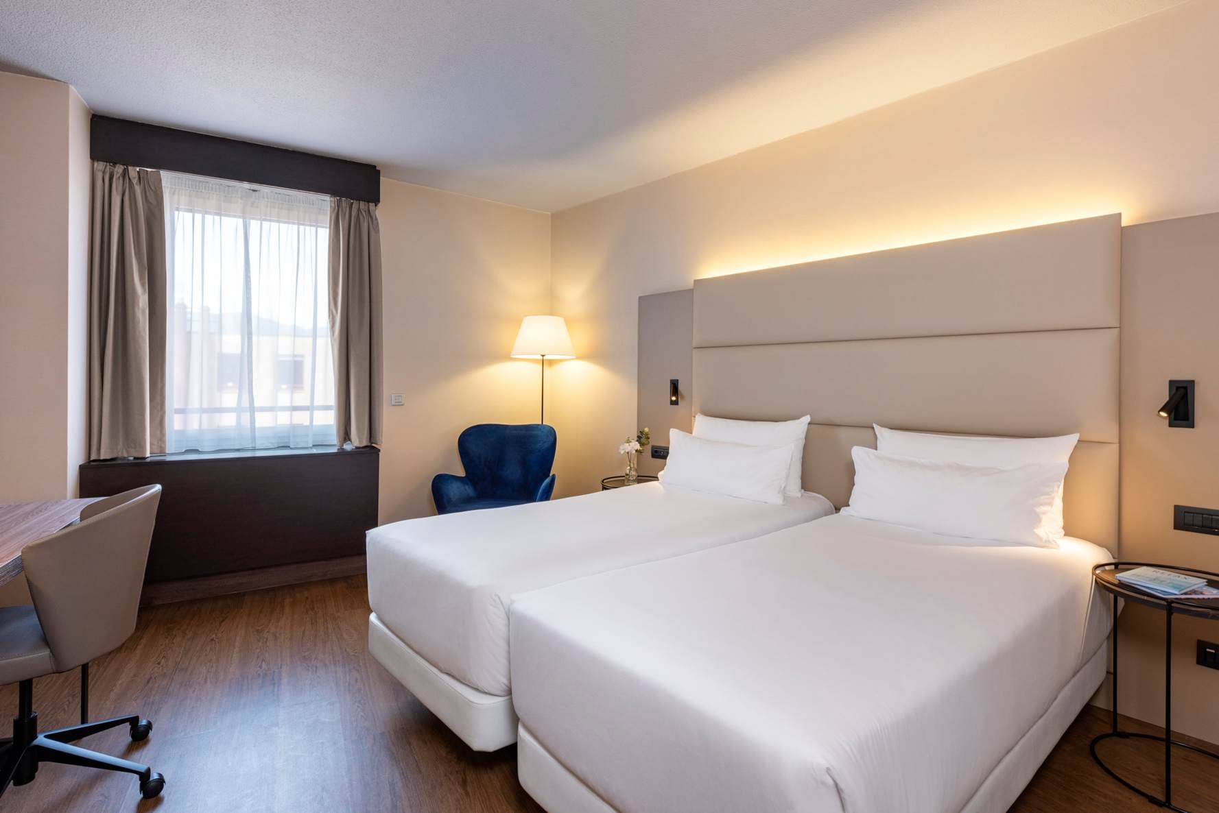Hotel NH Geneva Airport Ansicht 4