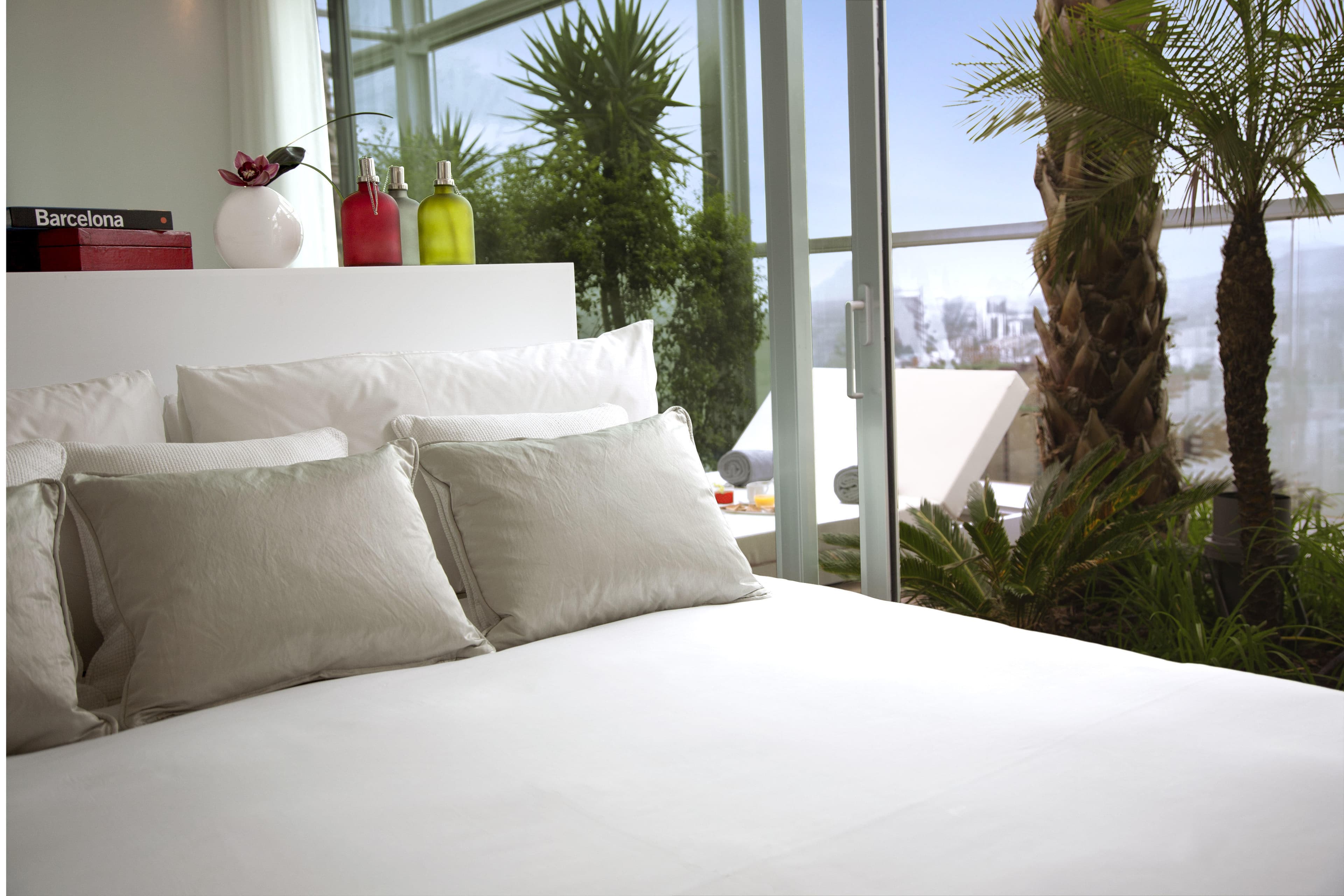 Hotel Renaissance Barcelona Fira Ansicht 5