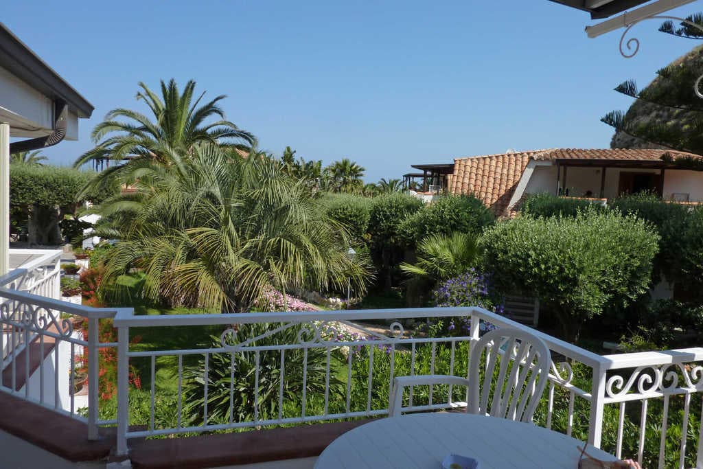 Le Roccette Mare Beach Hotel & Restaurant Ansicht 10