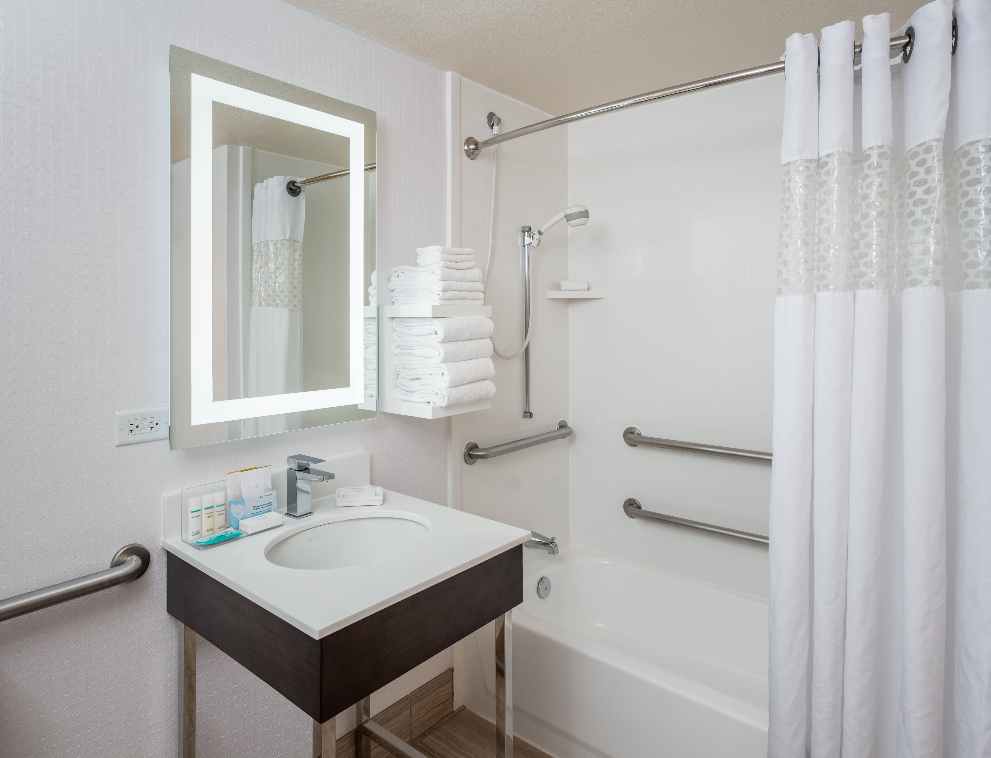 Hampton Inn Tropicana Ansicht 5