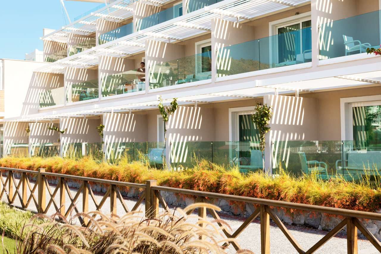 Bellazure Hotel Ansicht 3