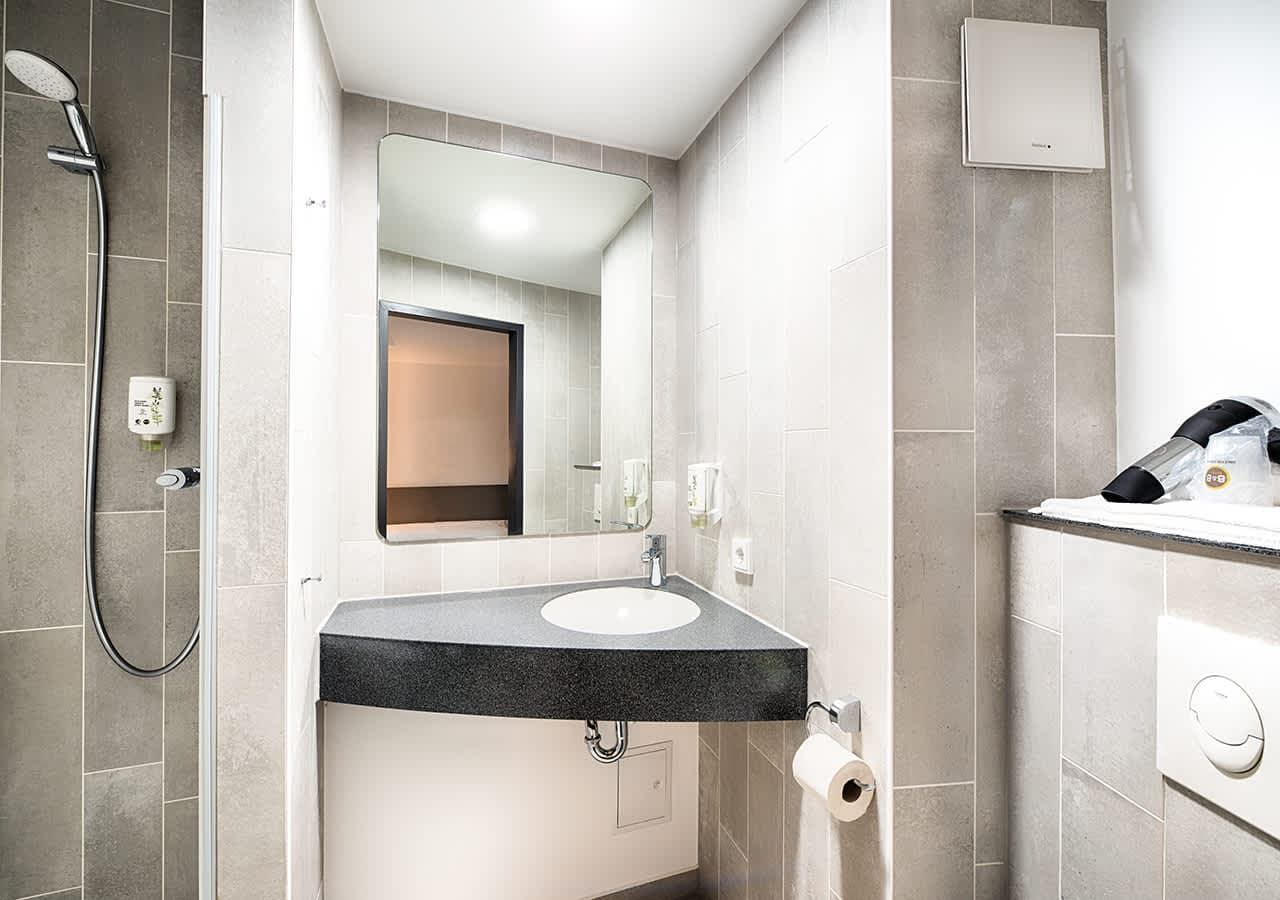 B&B Hotel Kaiserslautern Ansicht 5