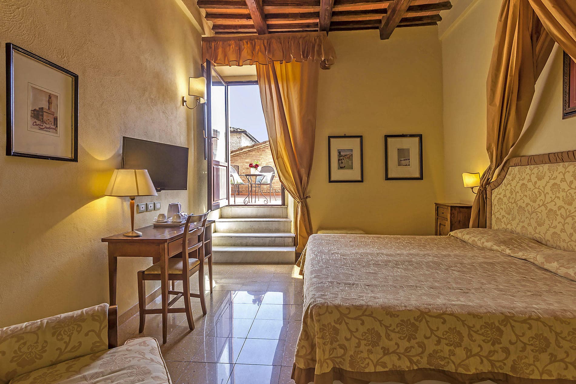 Hotel Il Chiostro Del Carmine Ansicht 2