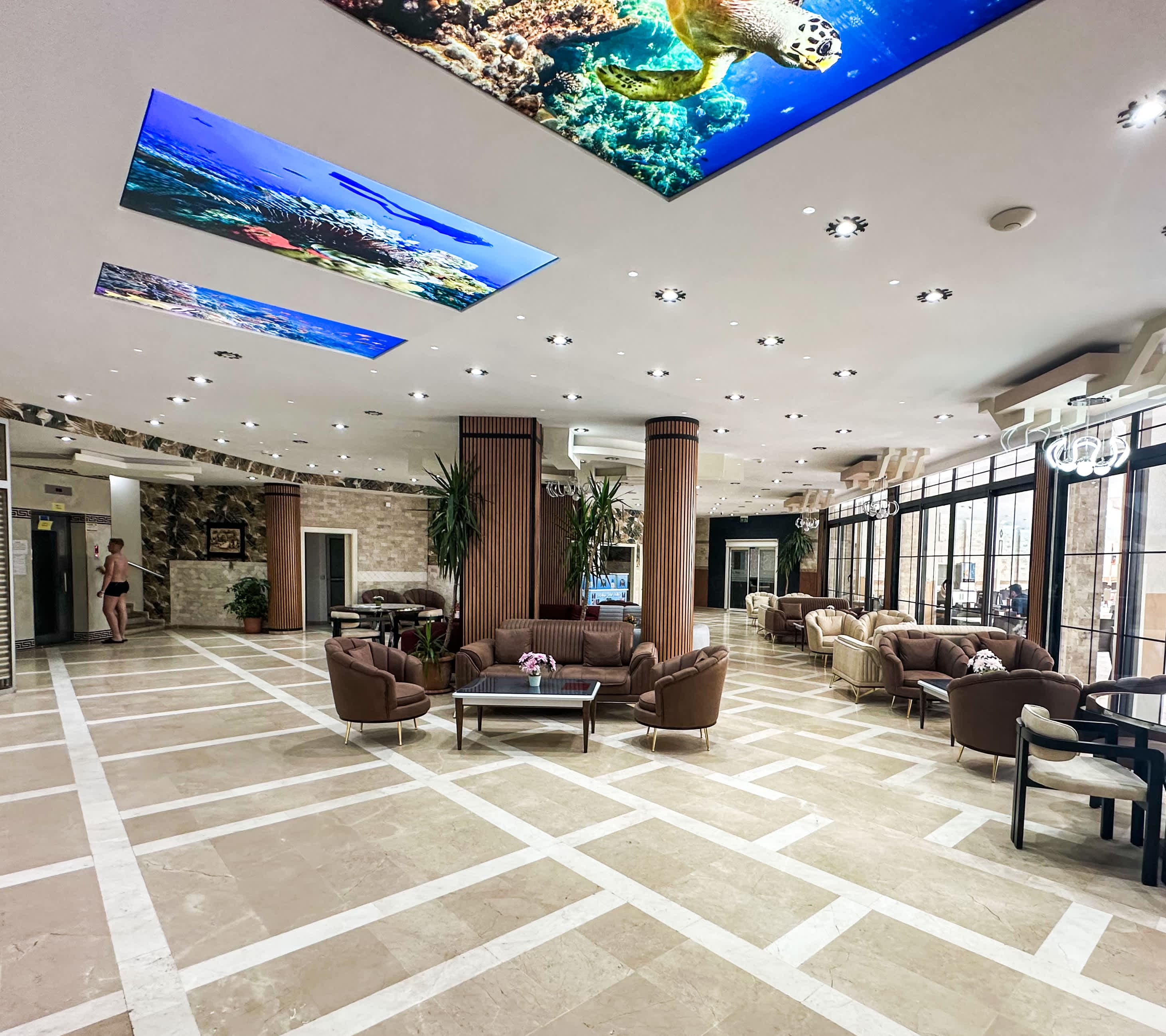 Monte Carlo Hotel Ansicht 7