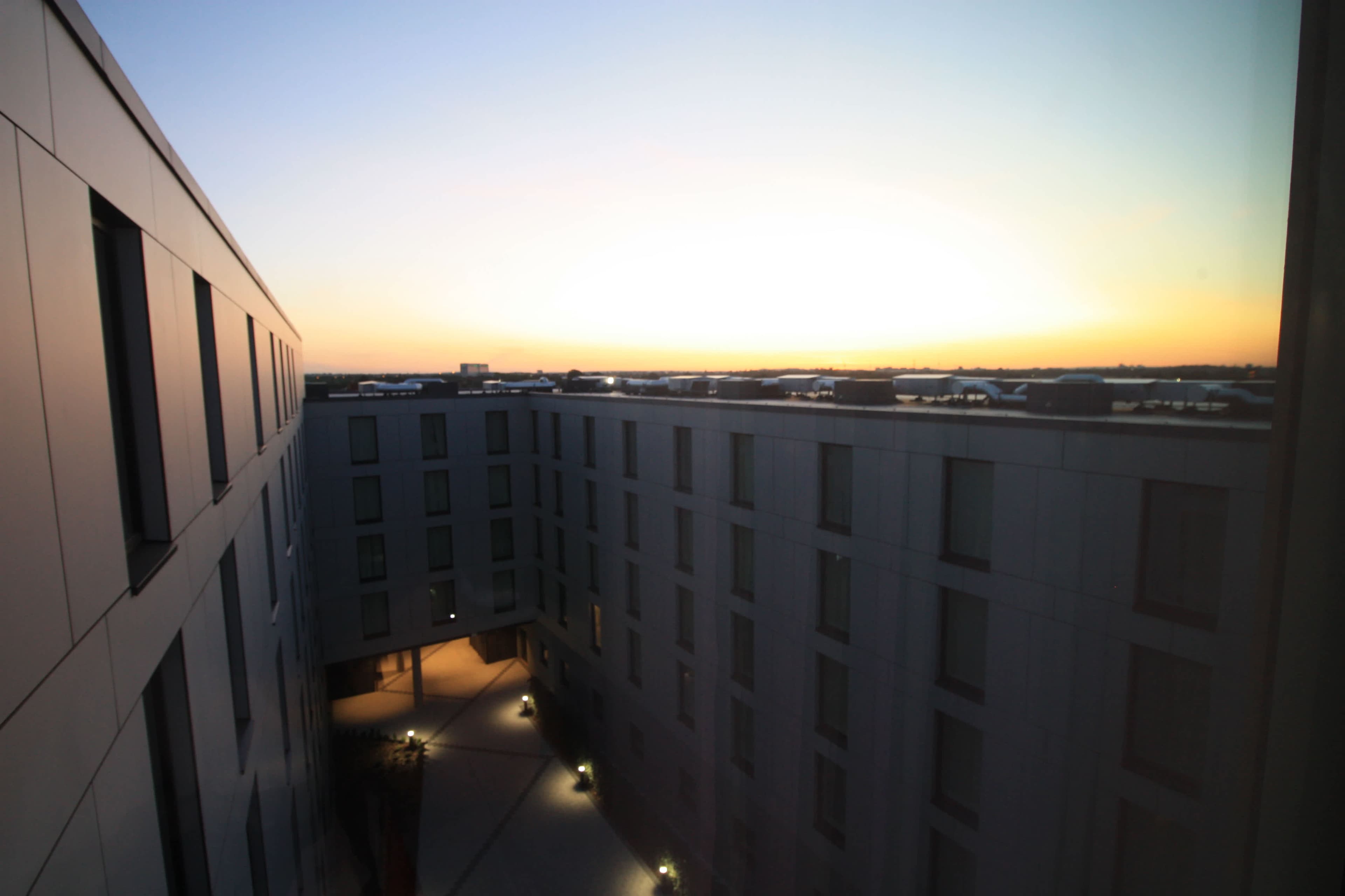 Holiday Inn London - Heathrow Bath Road Ansicht 8