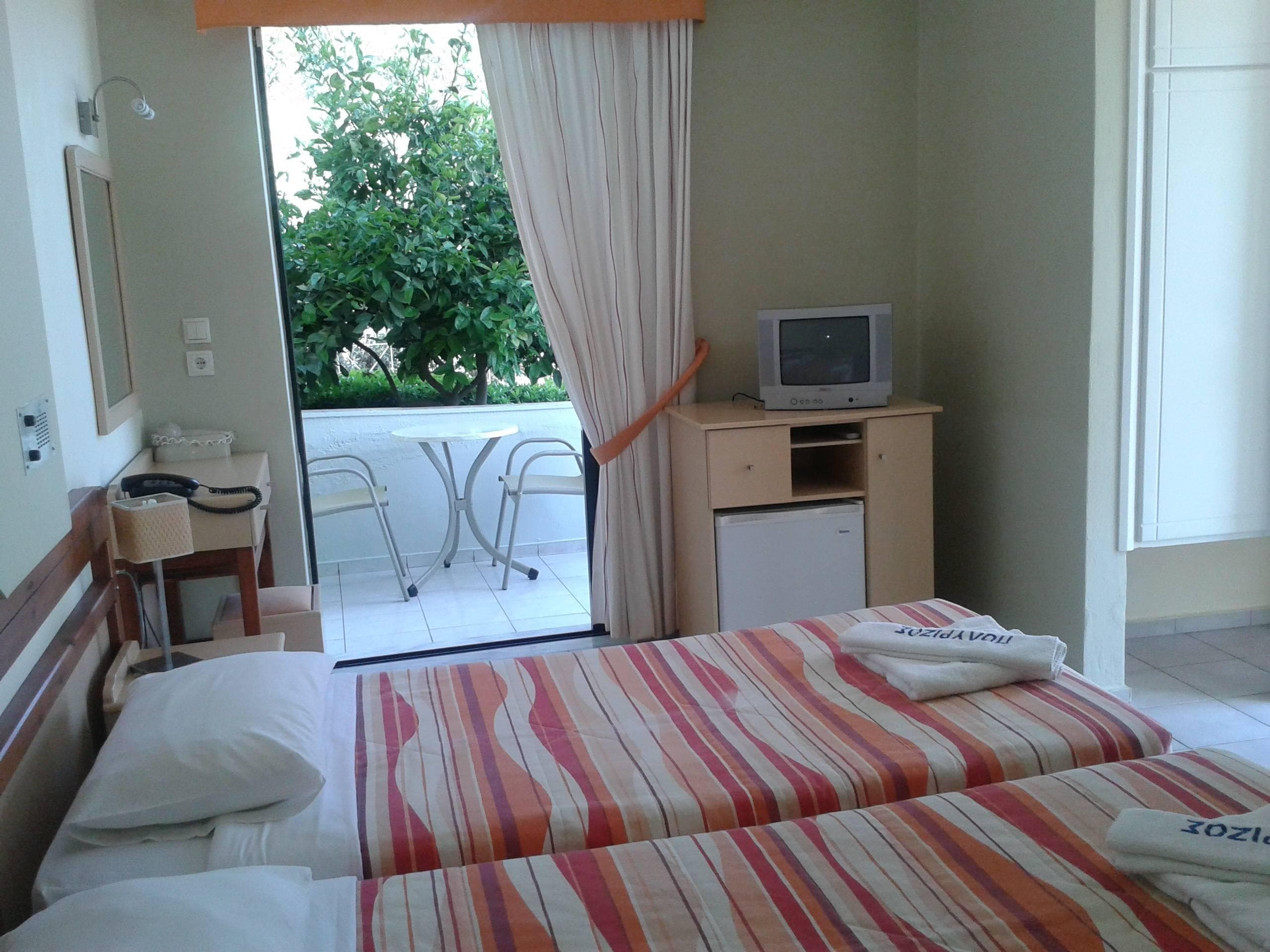 Hotel Polyrizos Ansicht 4
