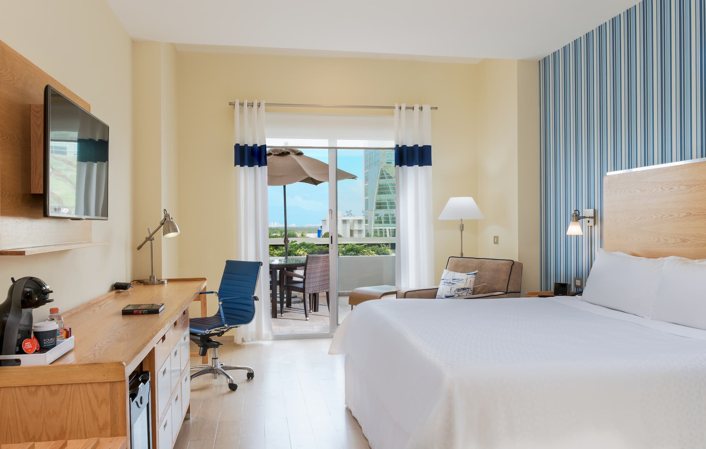 Four Points by Sheraton Cancun Centro Ansicht 5