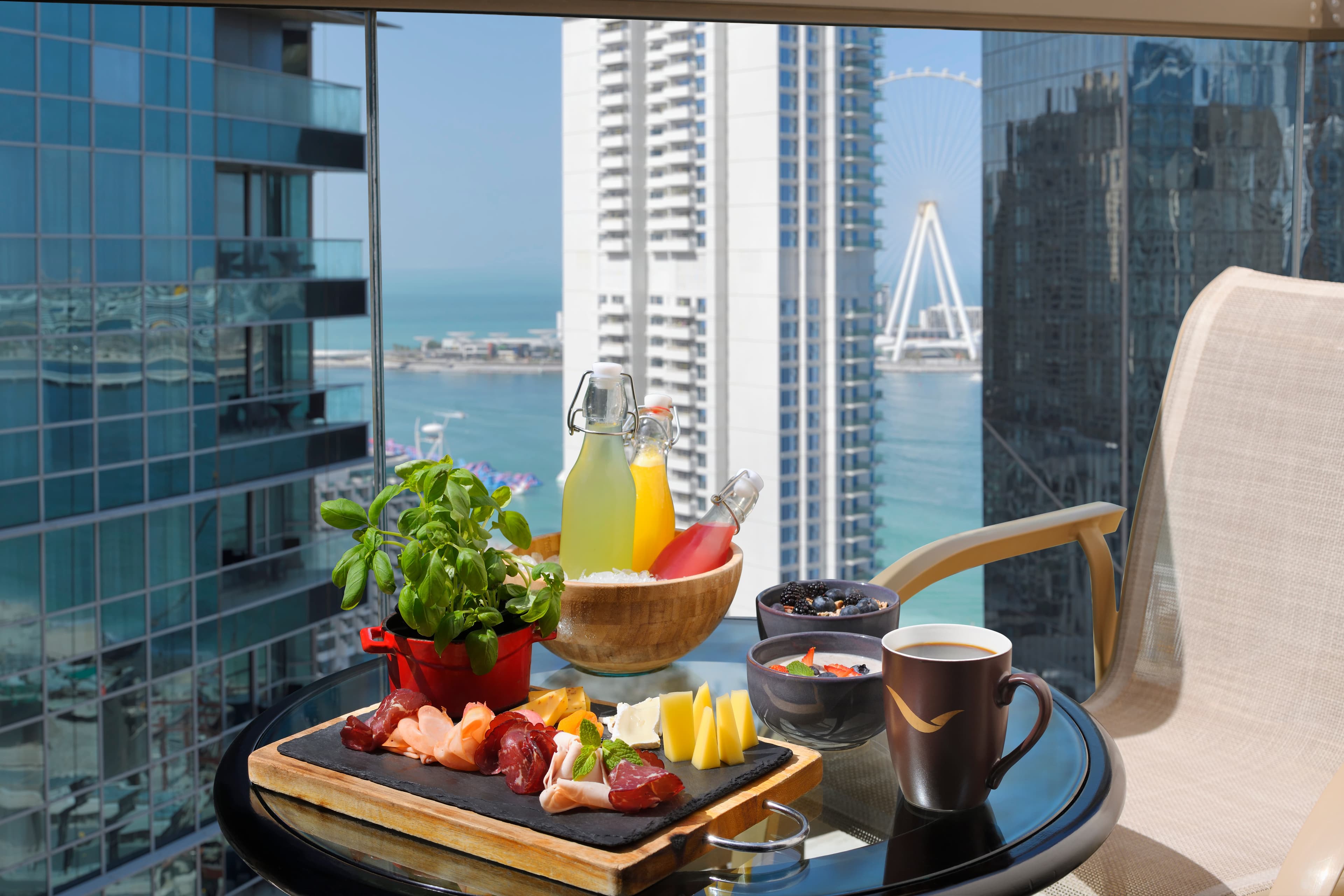 Mövenpick Hotel Jumeirah Beach