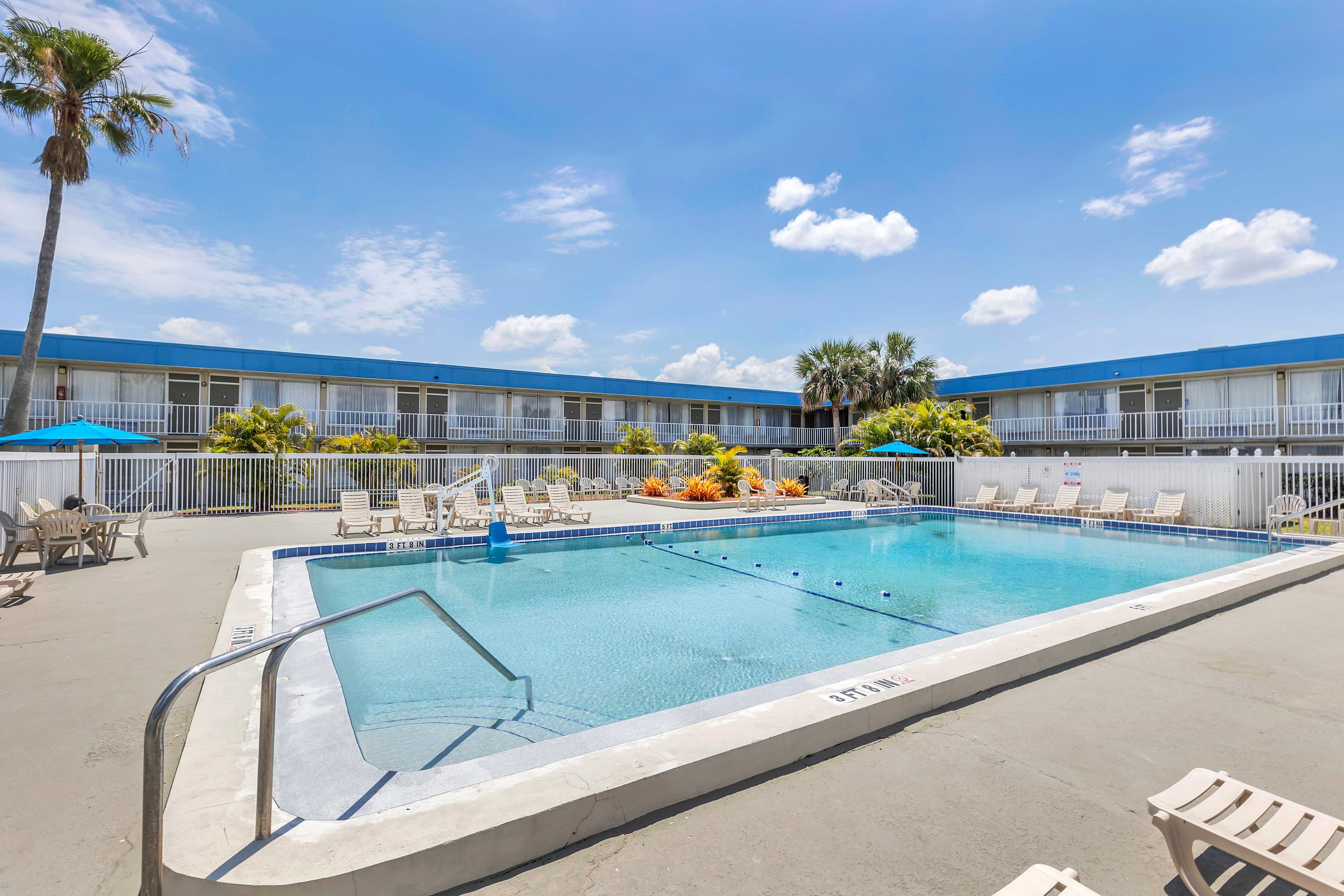 Hotel Days Inn Kennedy Space Center Ansicht 7
