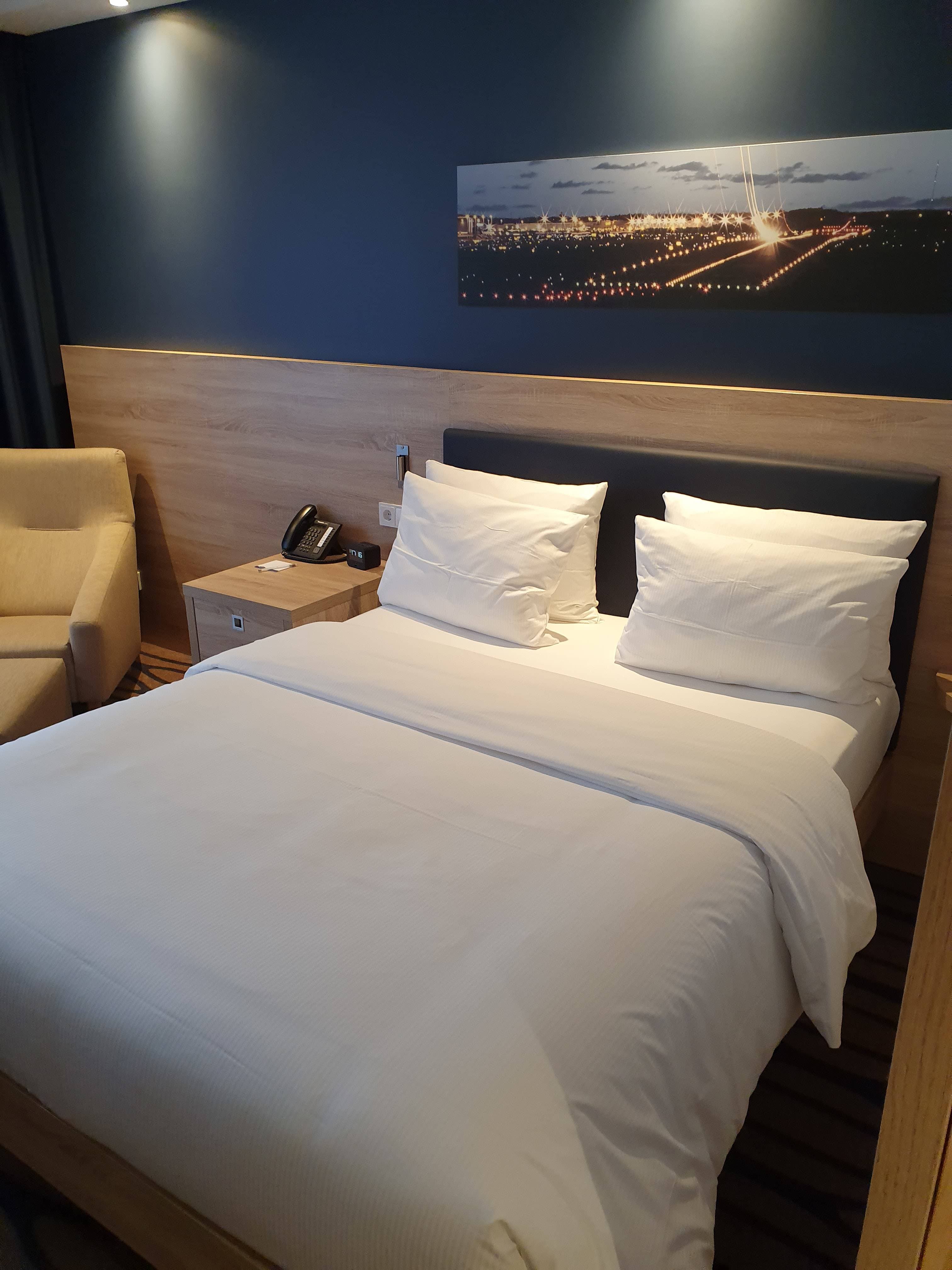 Hampton By Hilton Frankfurt Airport Ansicht 8