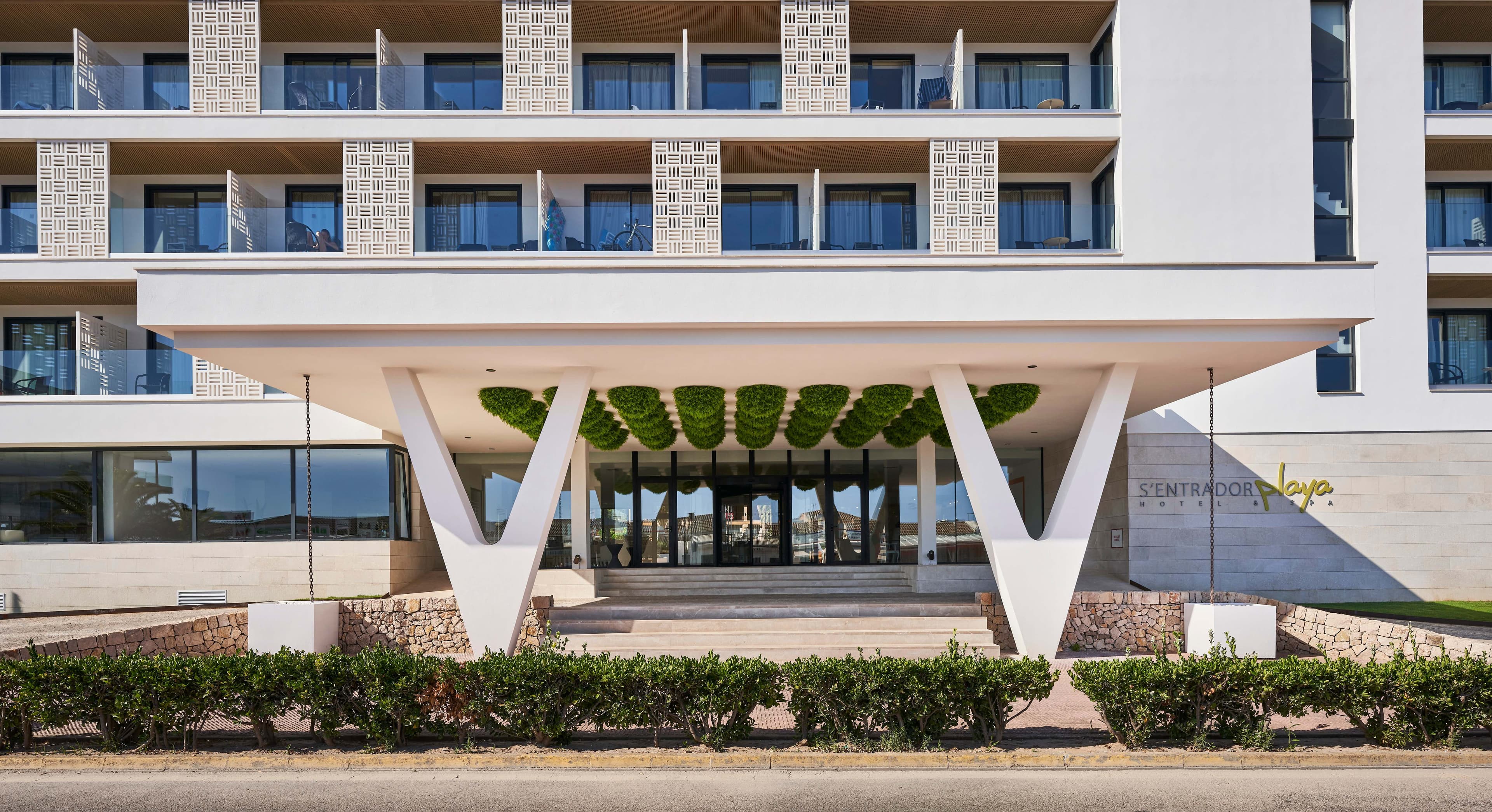 Hotel & Spa S'Entrador Playa Ansicht 2