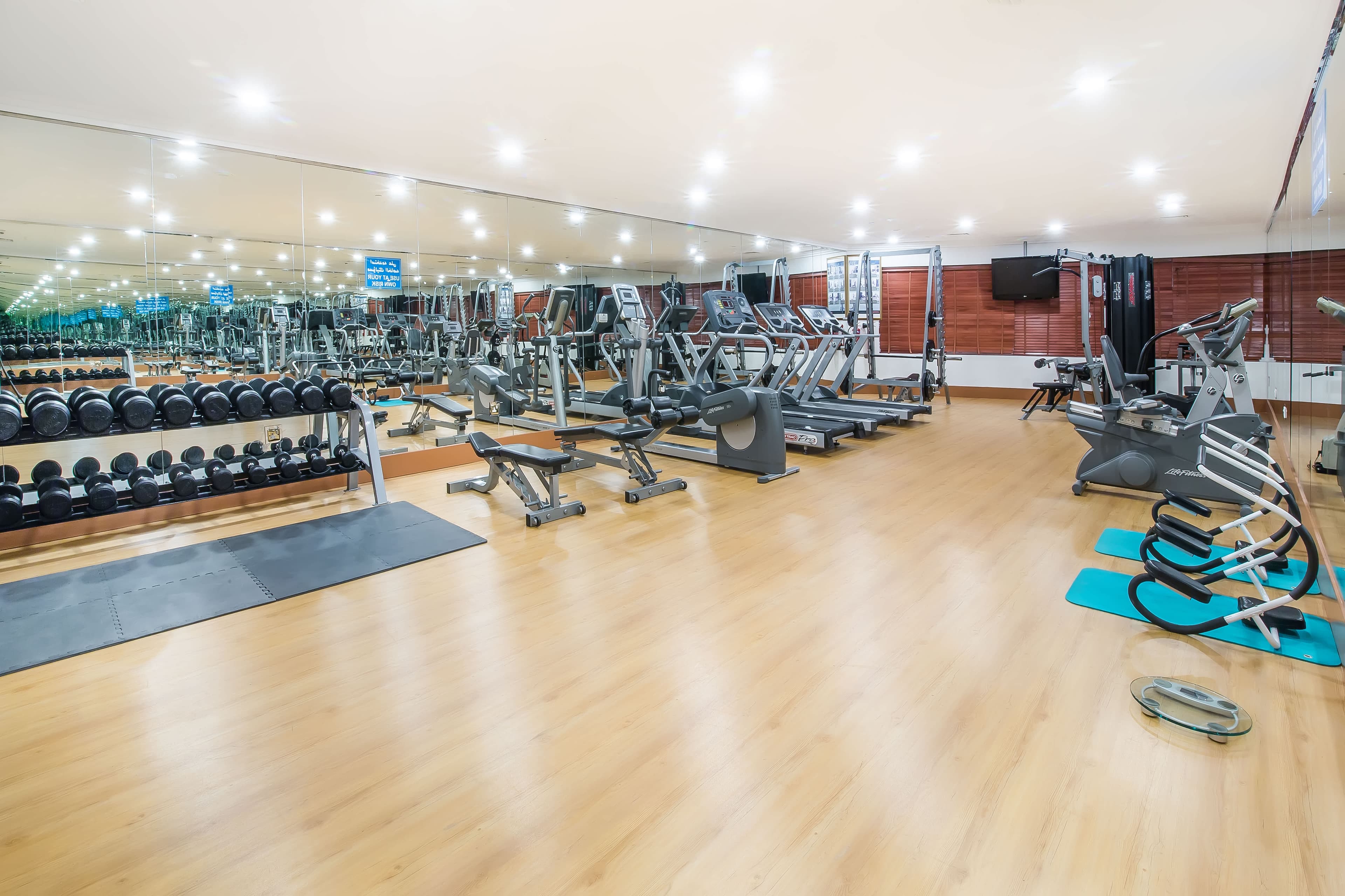 Holiday Inn Bur Dubai - Embassy District Ansicht 8
