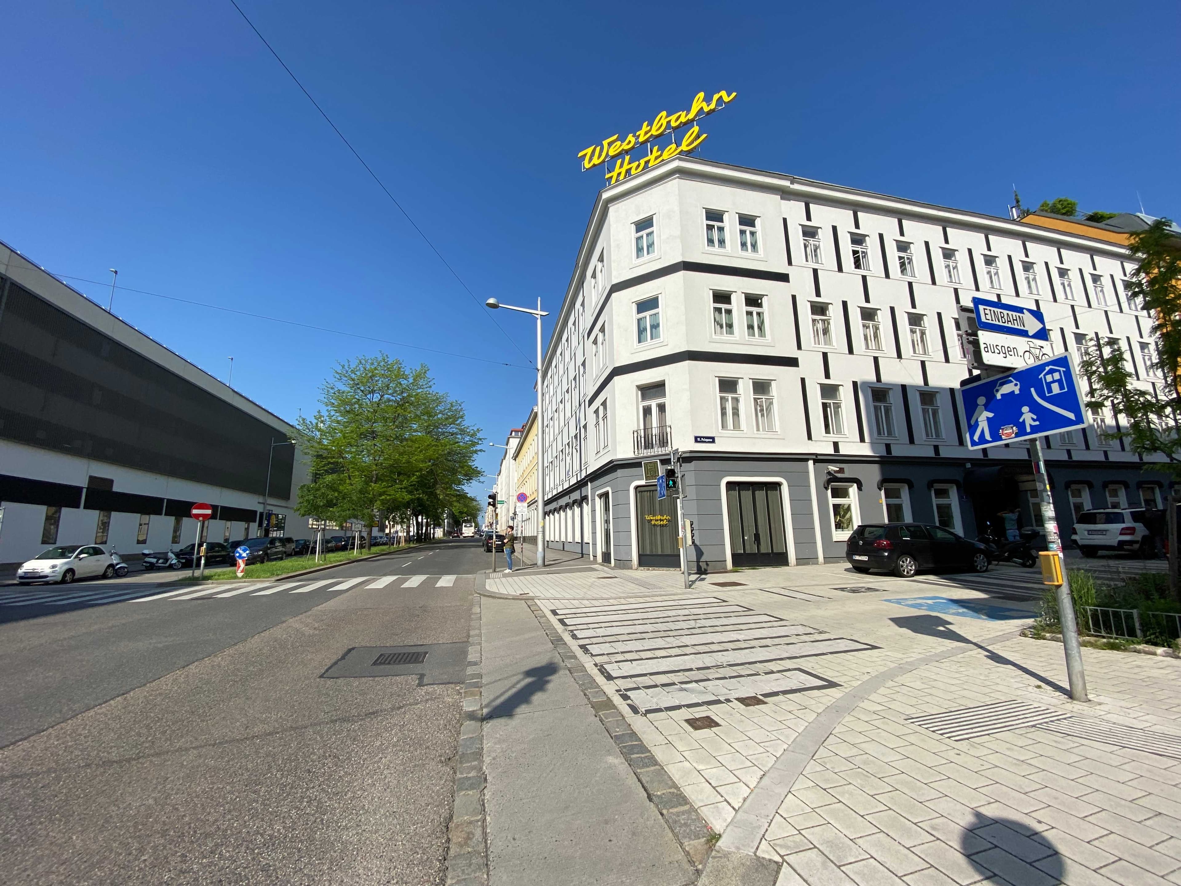 Westbahn Hotel Ansicht 2