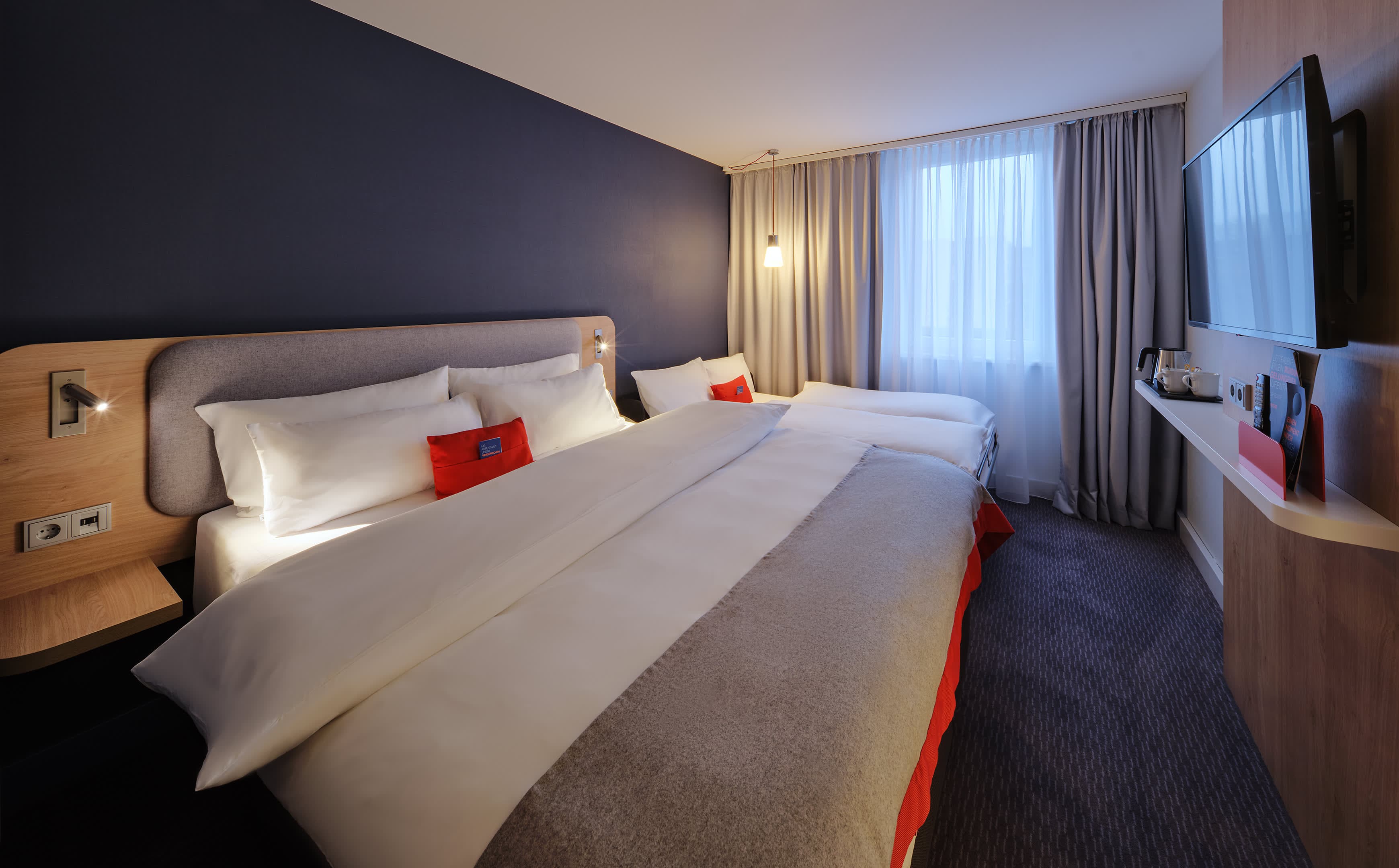 Holiday Inn Express Düsseldorf - City Nord Ansicht 5