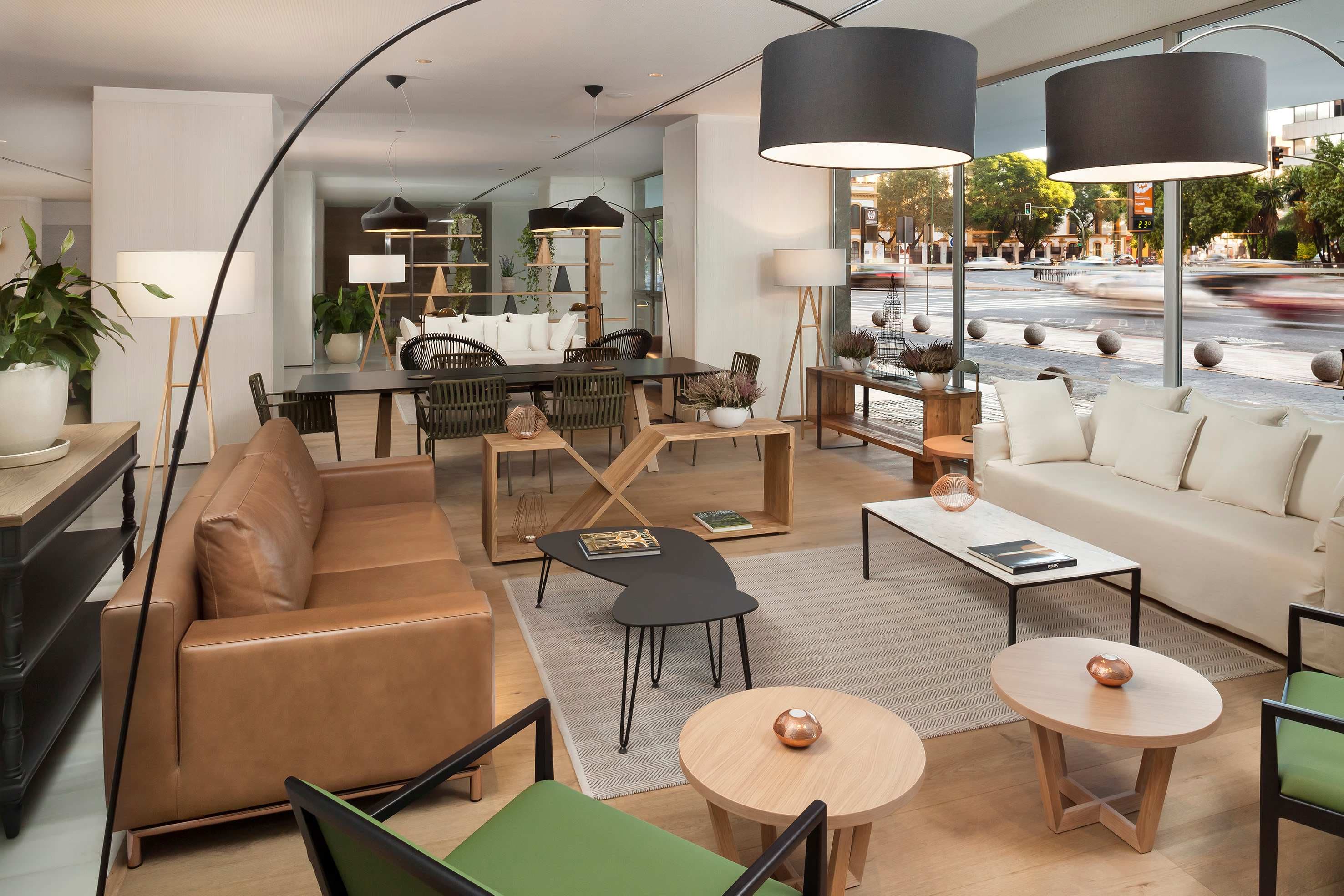 Hotel Meliá Lebreros Ansicht 8