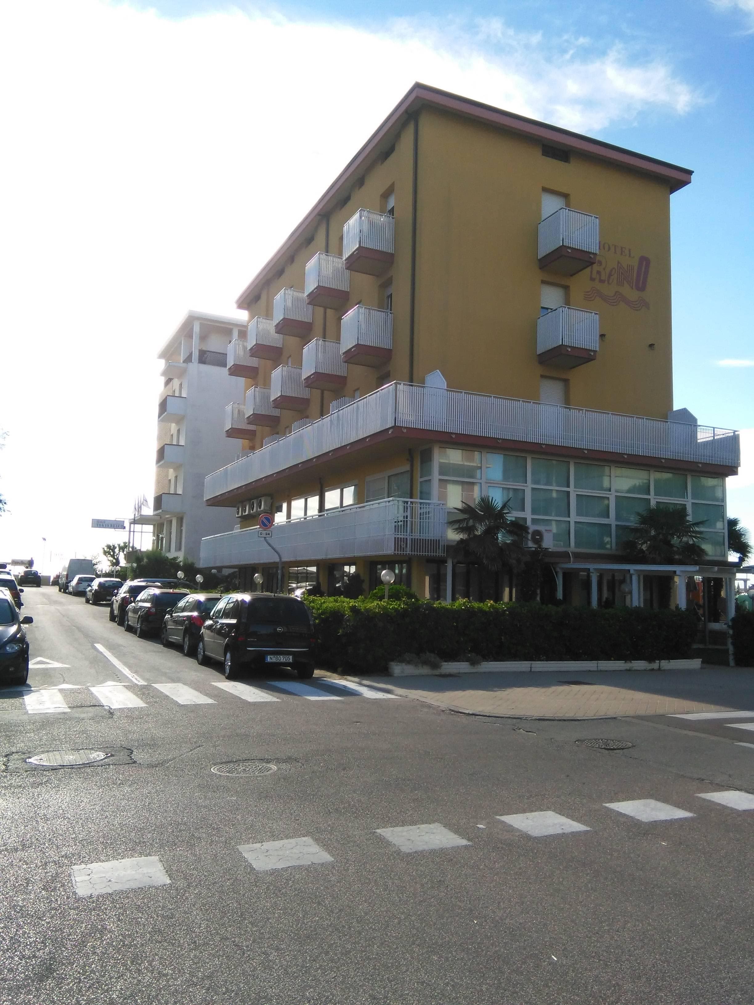 Hotel Reno Ansicht 2
