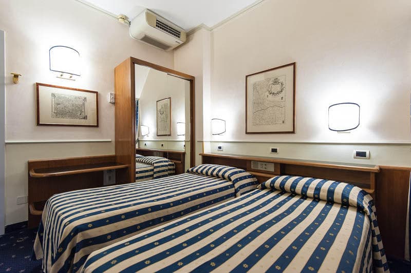 Hotel Flora Ansicht 3
