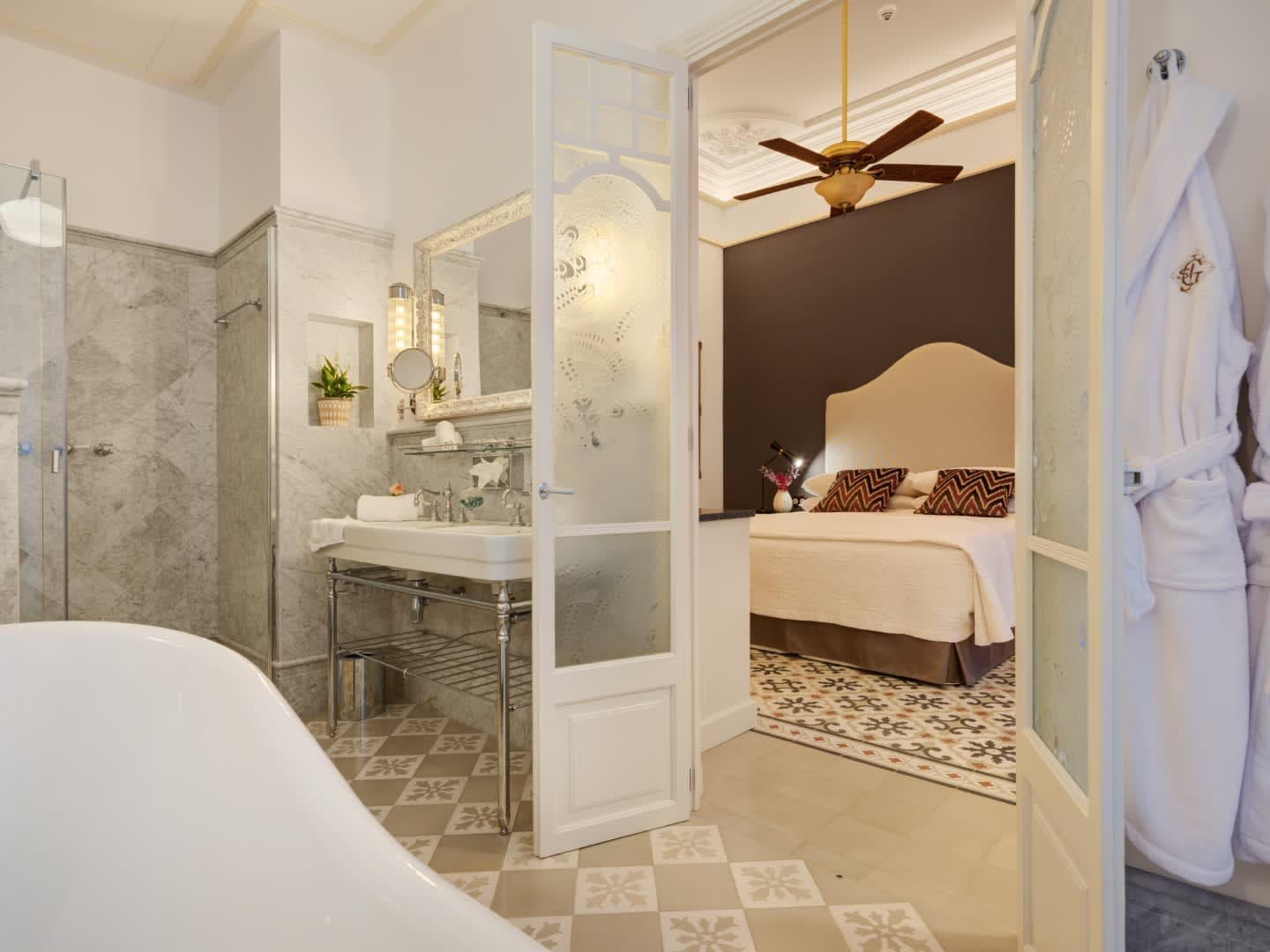 Hotel Gloria de Sant Jaume Ansicht 5