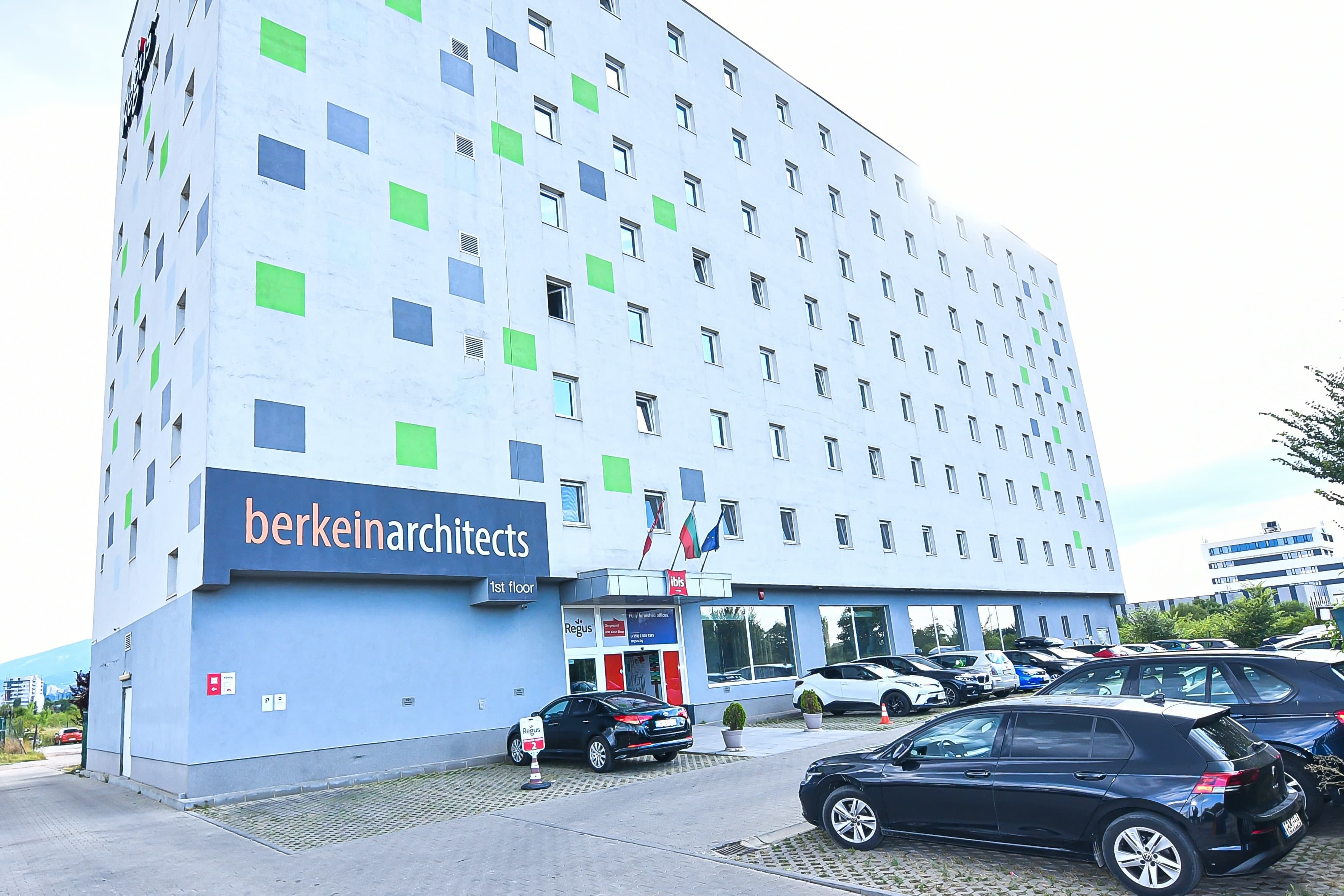 Ibis Hotel Sofia Airport Ansicht 2