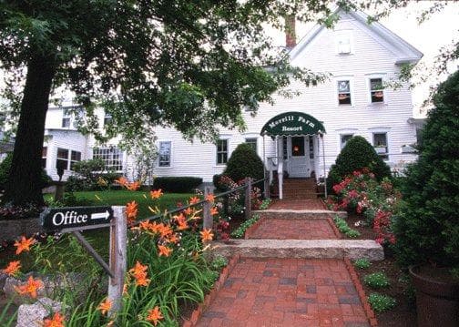 Hotel Merrill Farm Resort