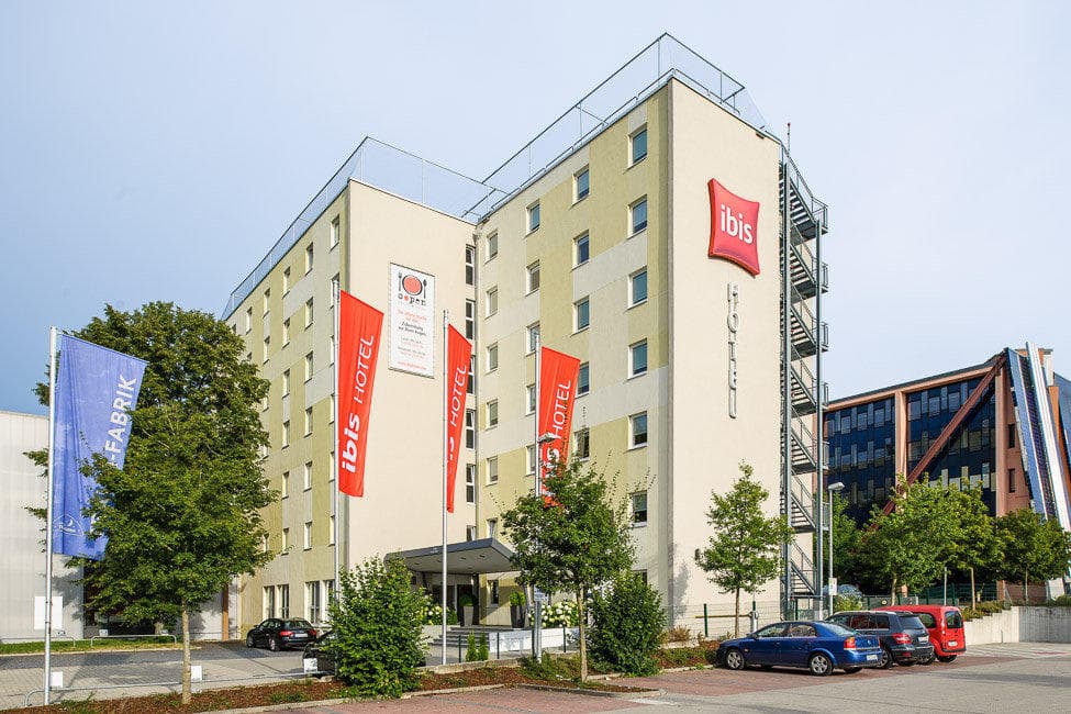 Hotel ibis Stuttgart Airport Messe Ansicht 2