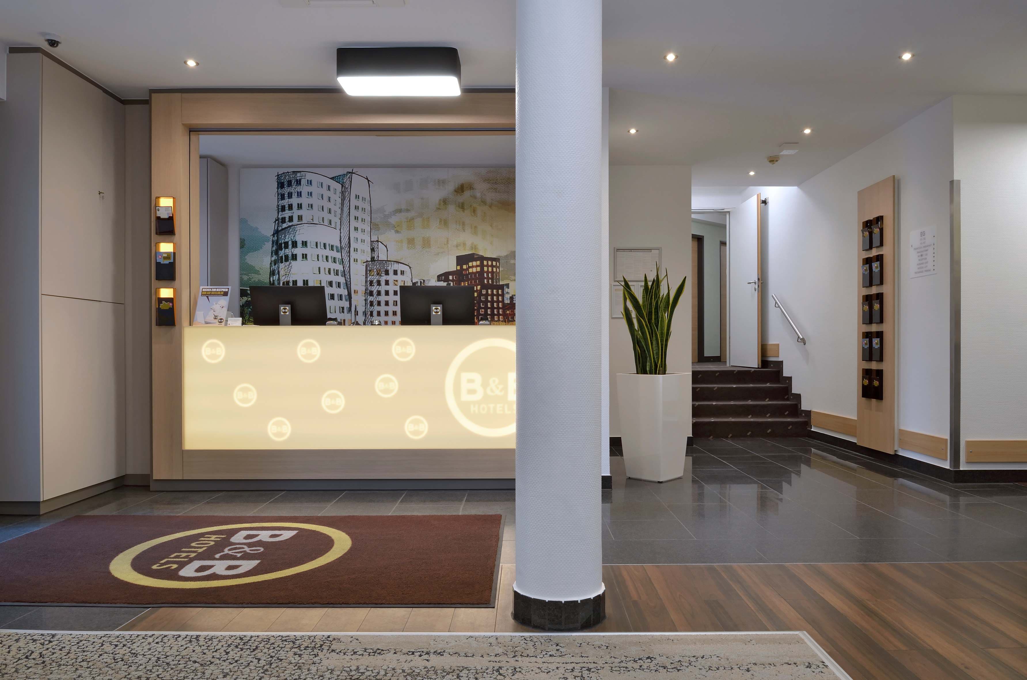 B&B Hotel Düsseldorf City-Süd Ansicht 9