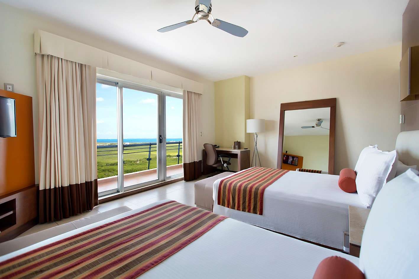 Krystal Urban Cancun & Beach Club Ansicht 4