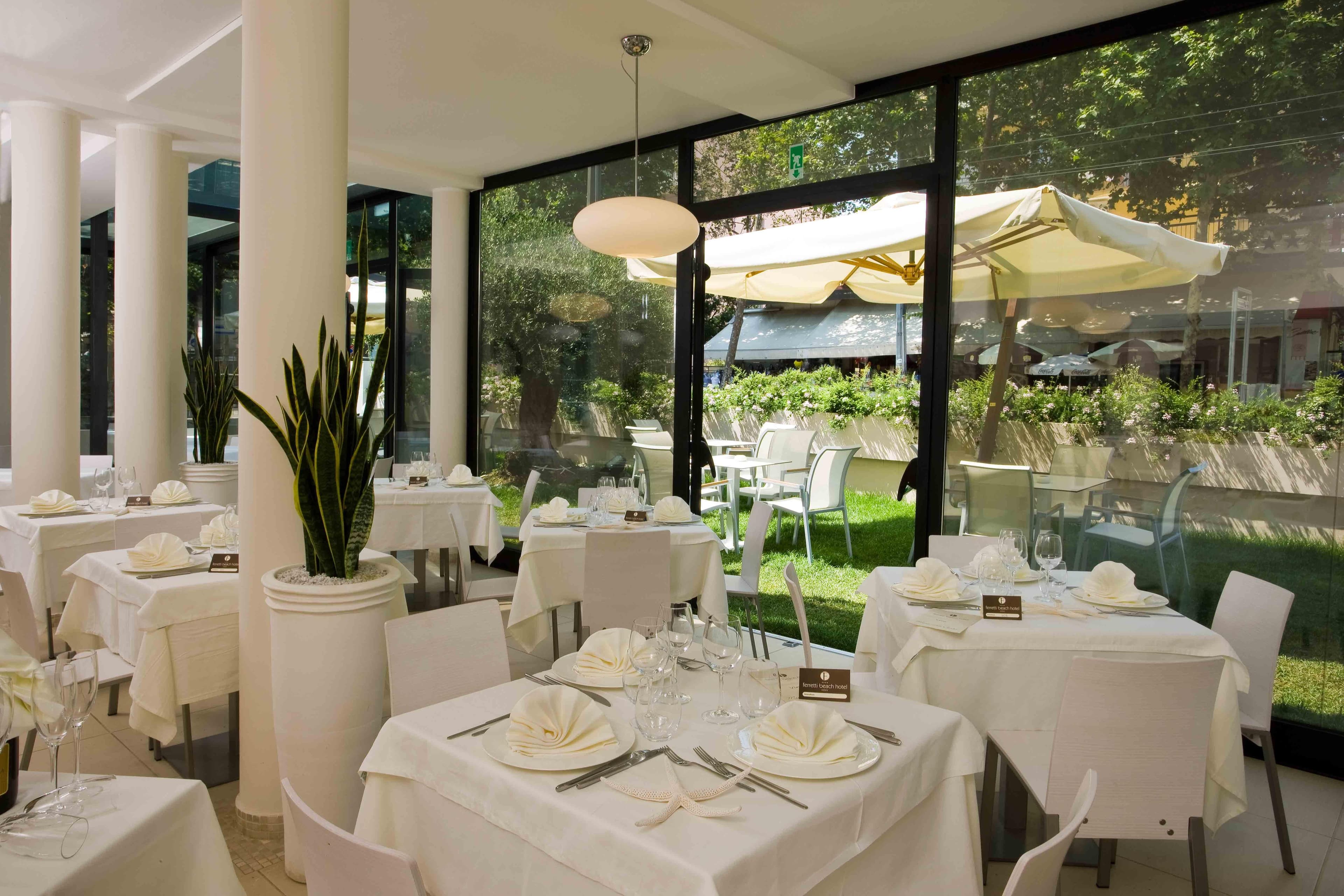 Hotel Ferretti Beach Ansicht 7
