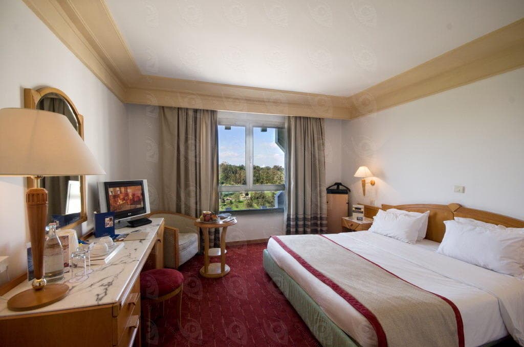 Hotel Golden Tulip El Mechtel Ansicht 3
