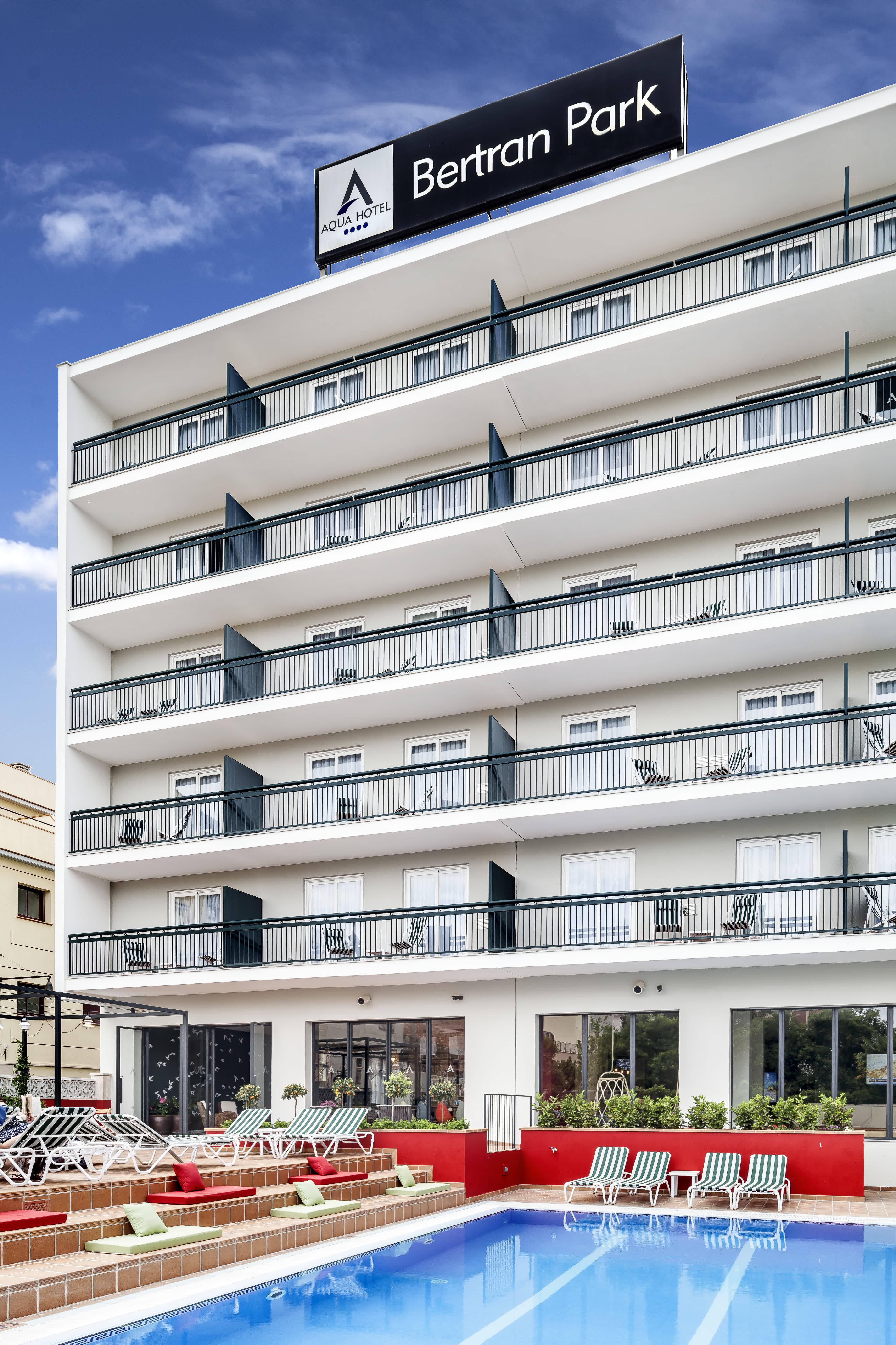 AQUA Hotel Bertran Park Ansicht 3