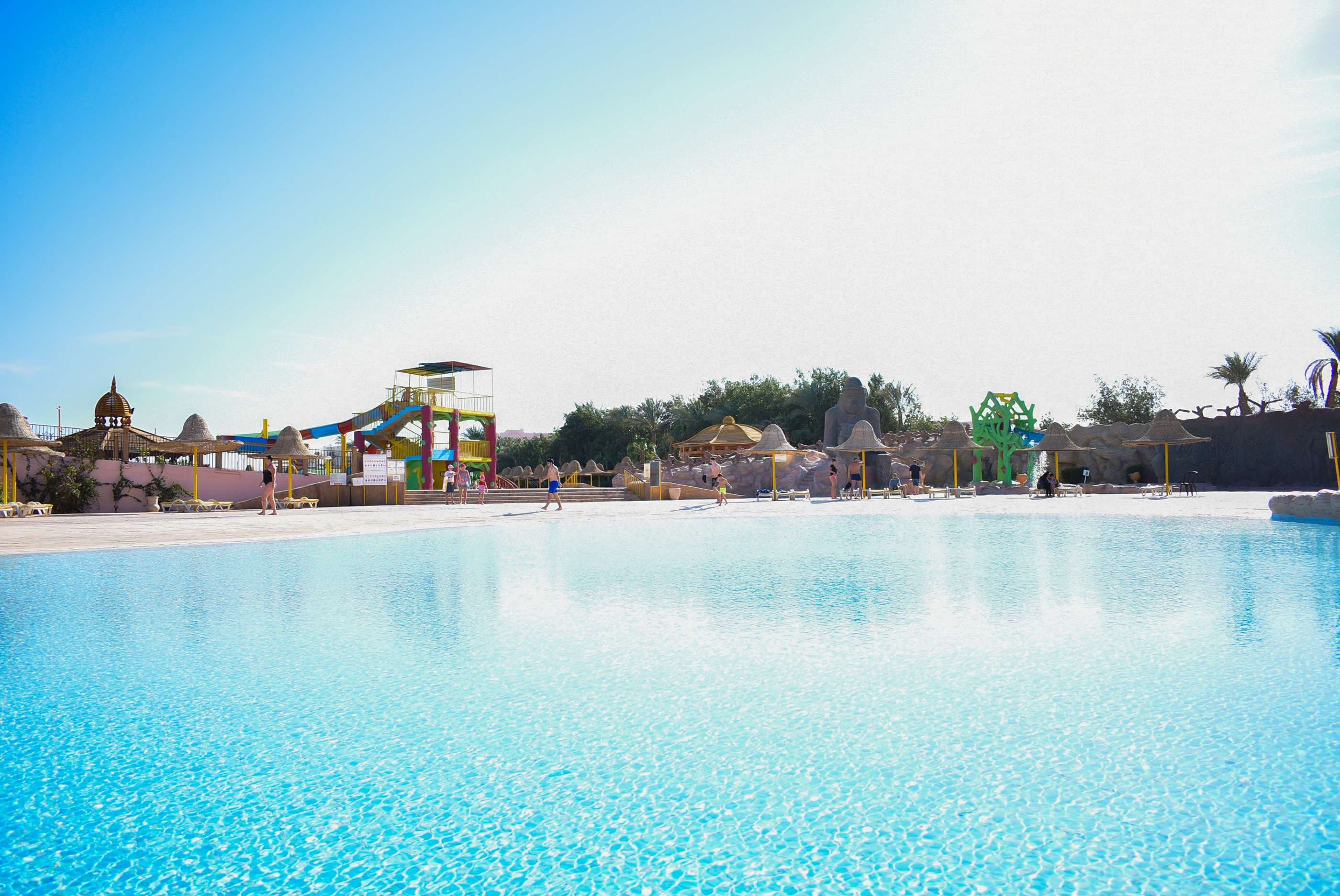 Parrotel Aqua Park Resort Ansicht 10