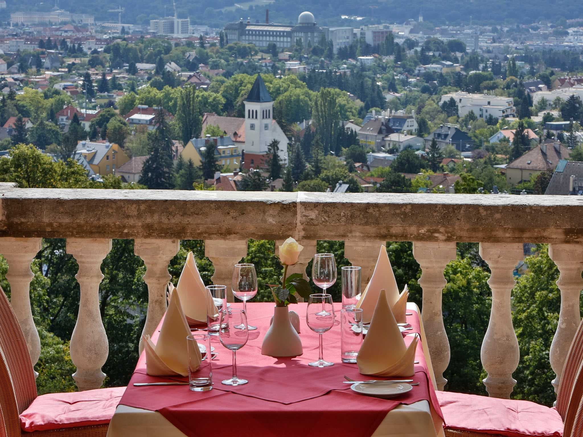 Austria Trend Hotel Schloss Wilhelminenberg Ansicht 8