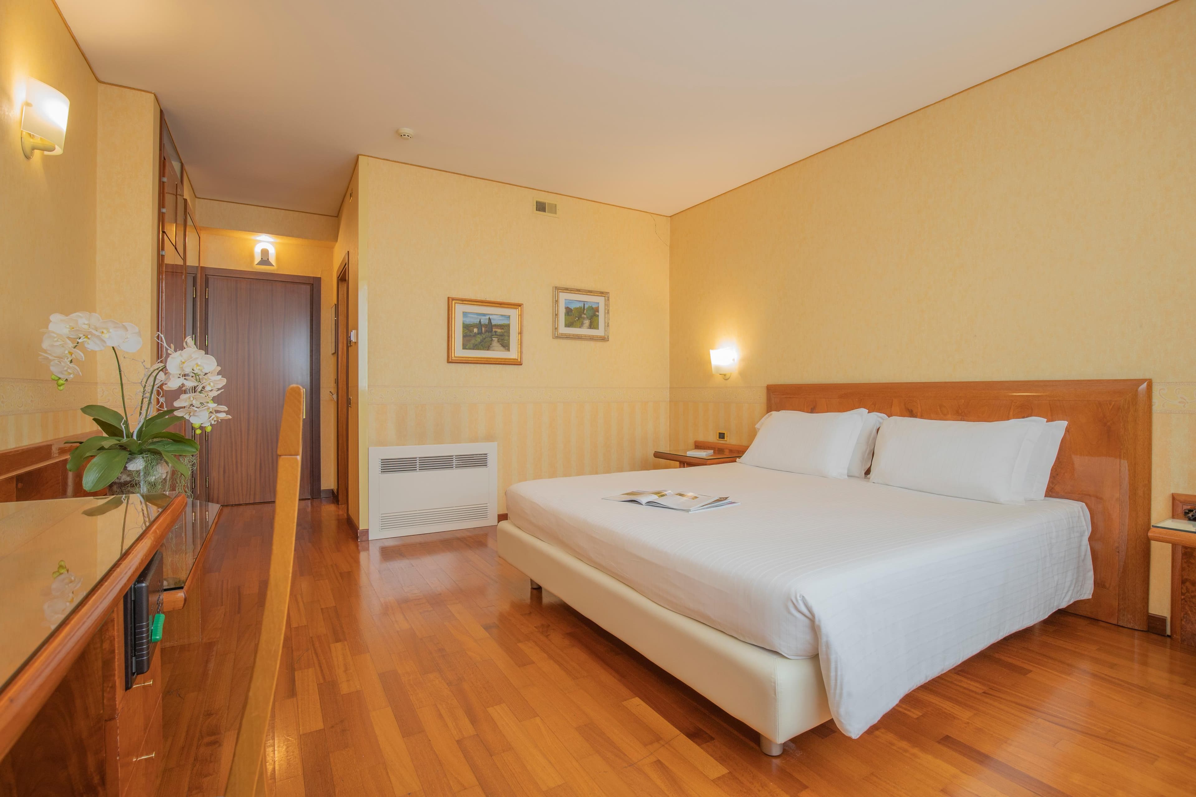 Montresor Hotel Tower Ansicht 4