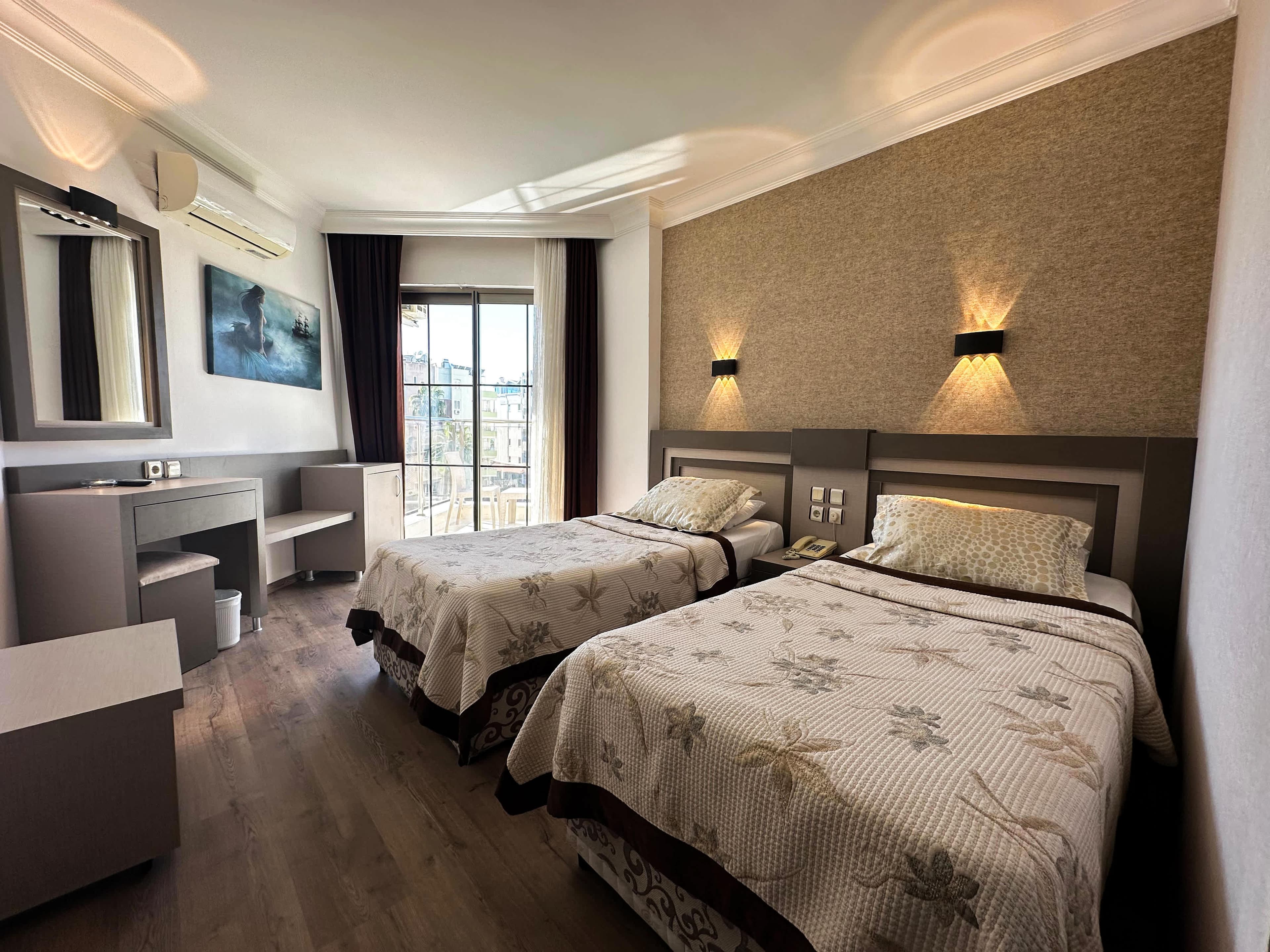 Monte Carlo Hotel Ansicht 6