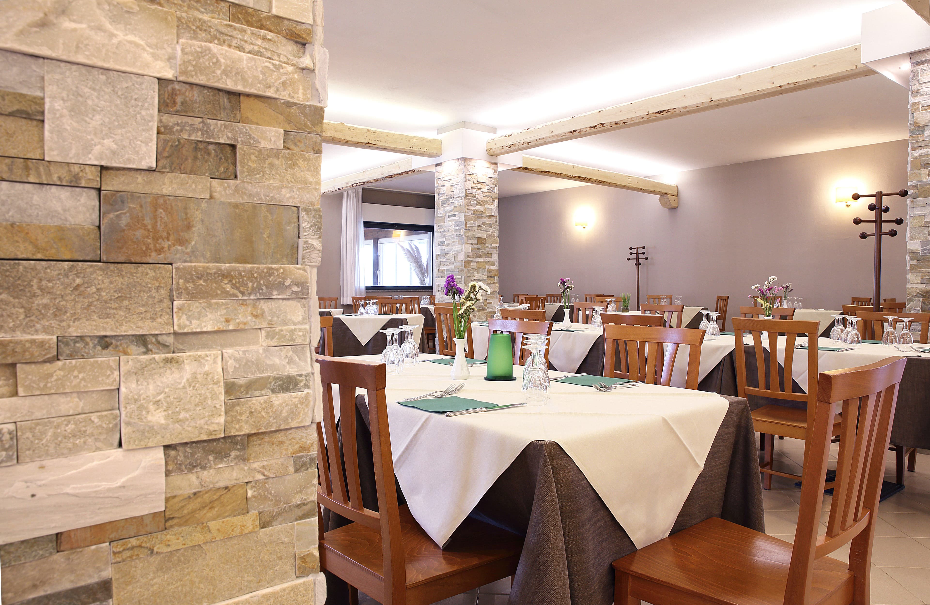 Hotel Pausania Inn Ansicht 9