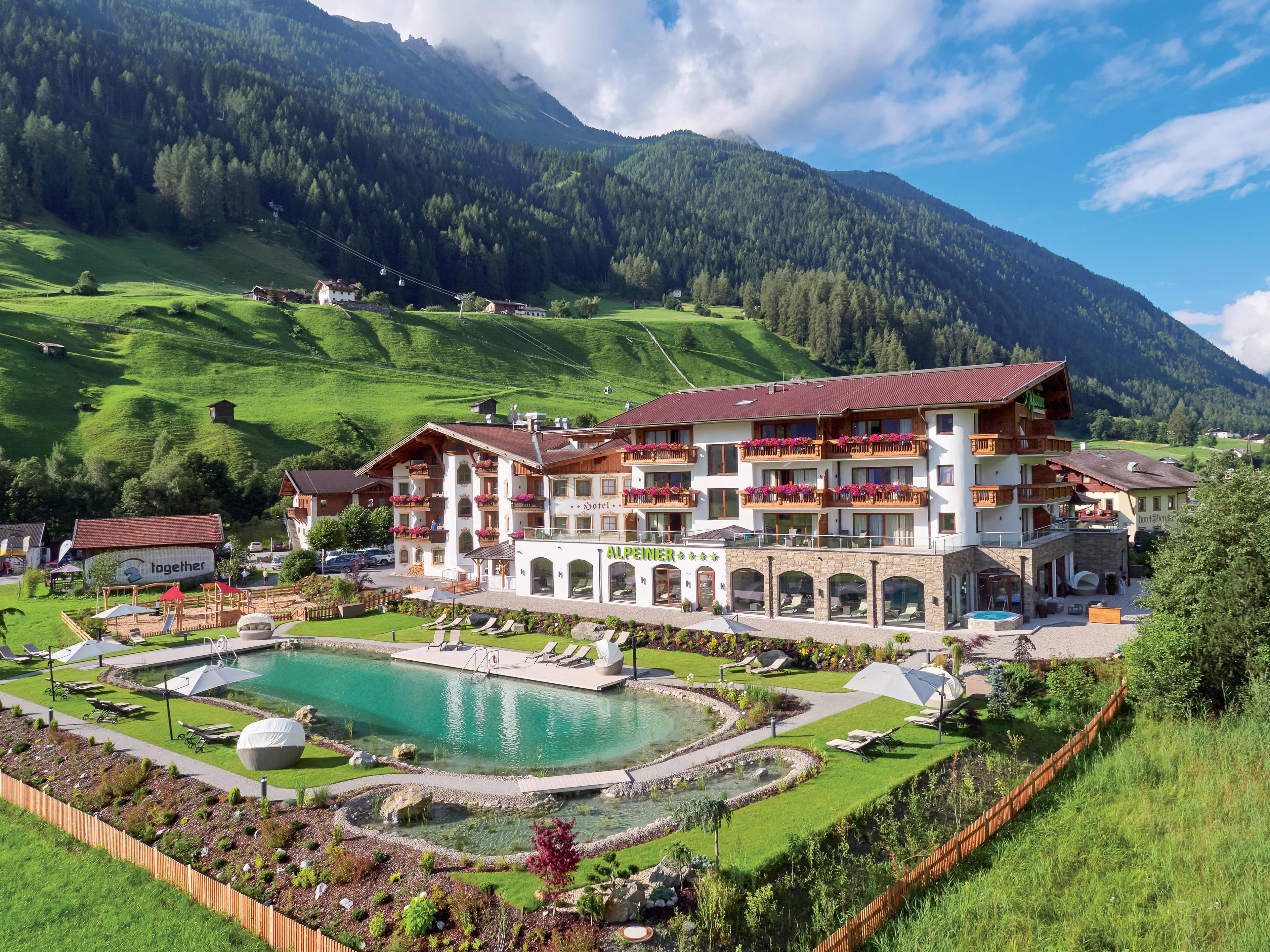 Alpeiner Nature Resort Tirol Ansicht 2