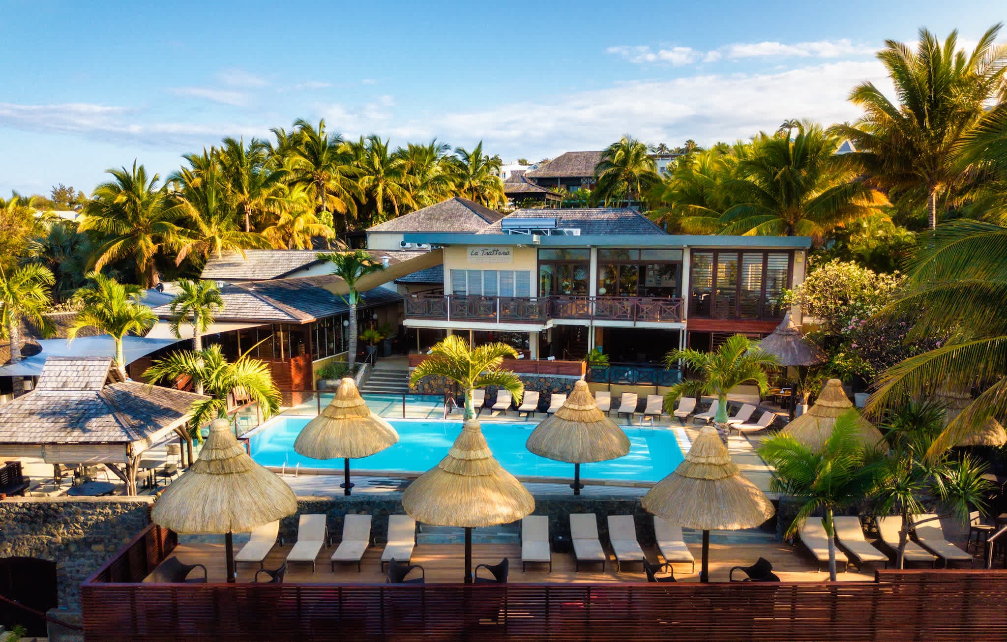 Iloha Seaview Hotel Ansicht 2