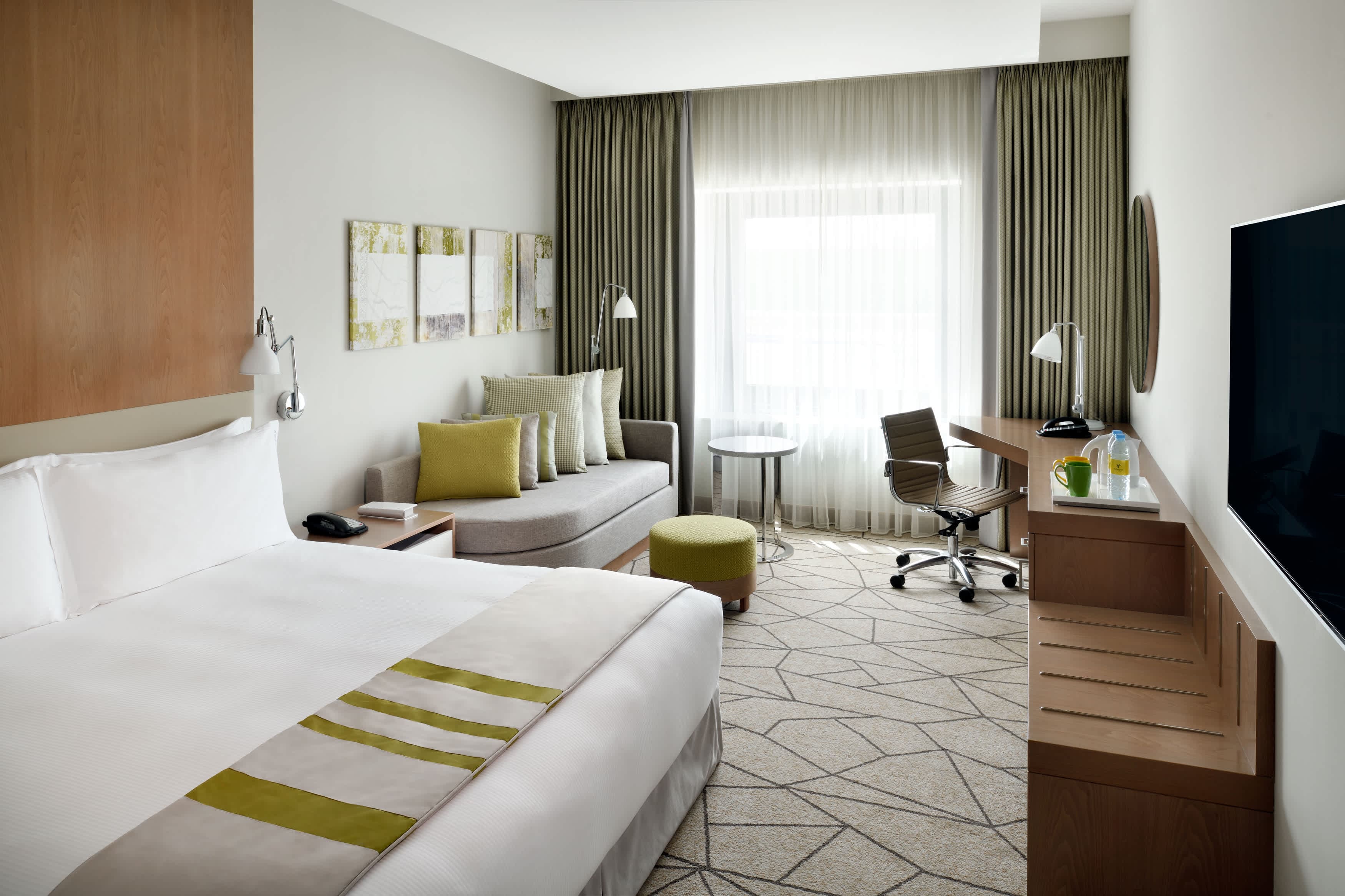 Holiday Inn & Suites Dubai Festival City Ansicht 2