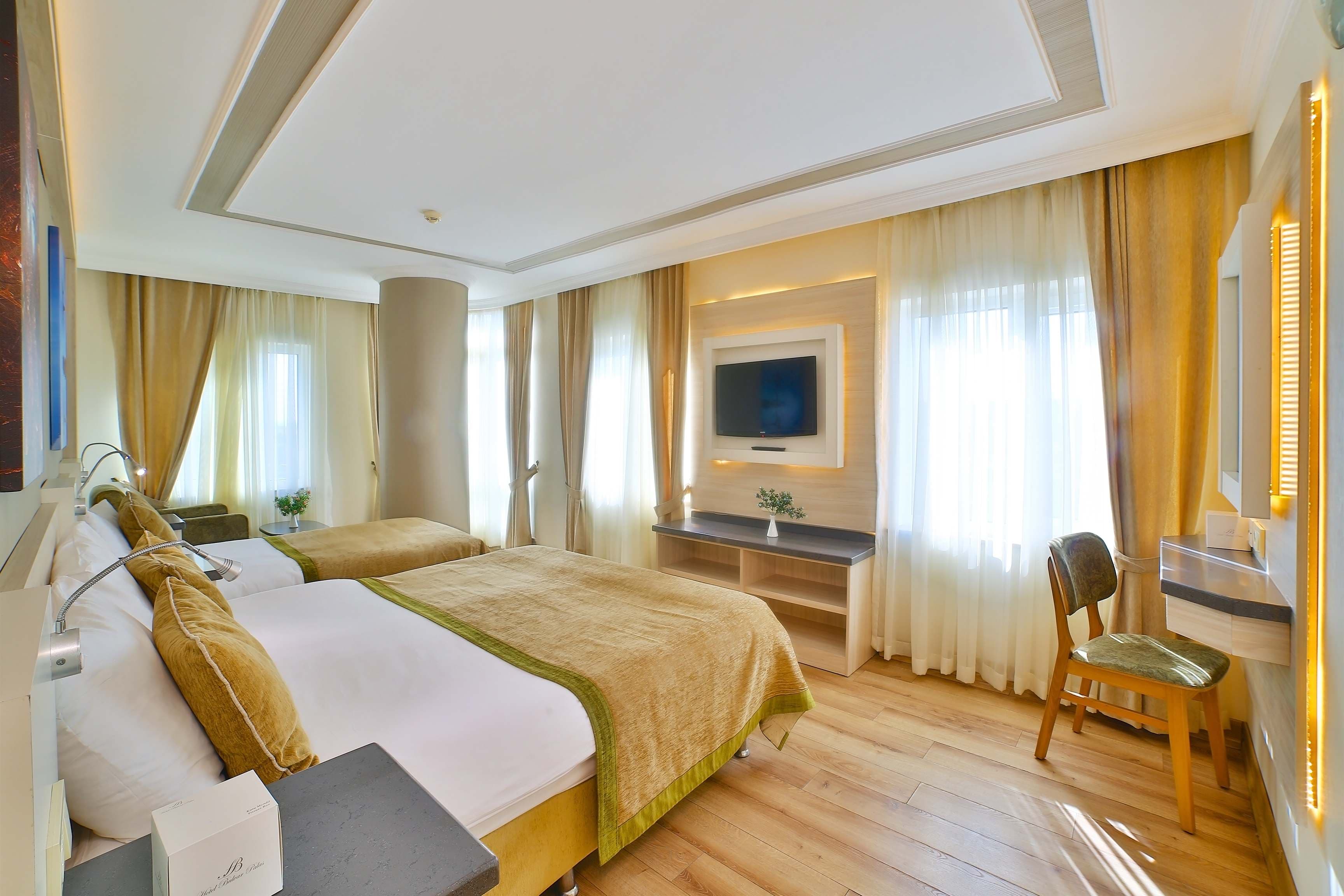 Hotel Bulvar Palas Ansicht 7
