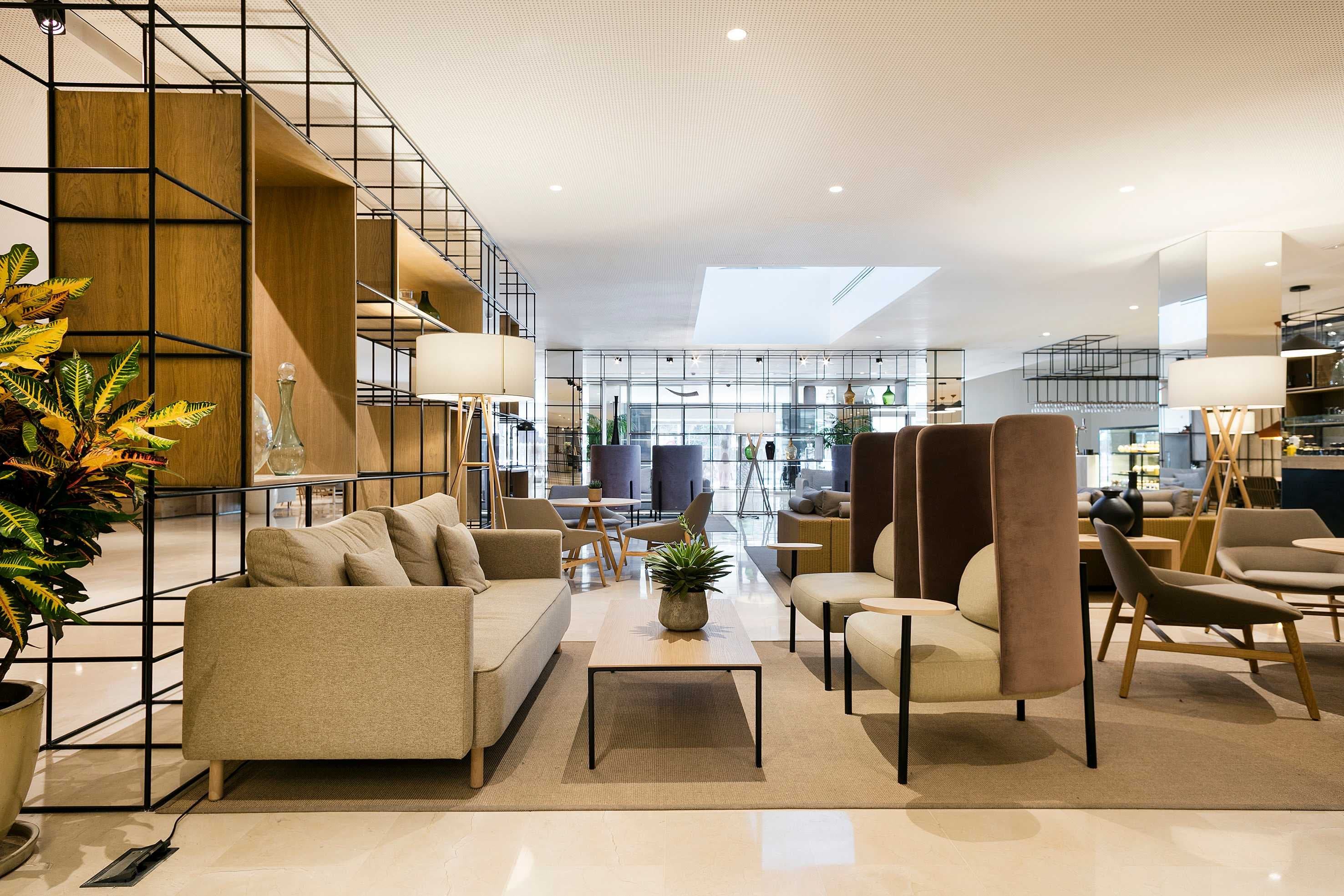 Hotel Meliá Sevilla Ansicht 7