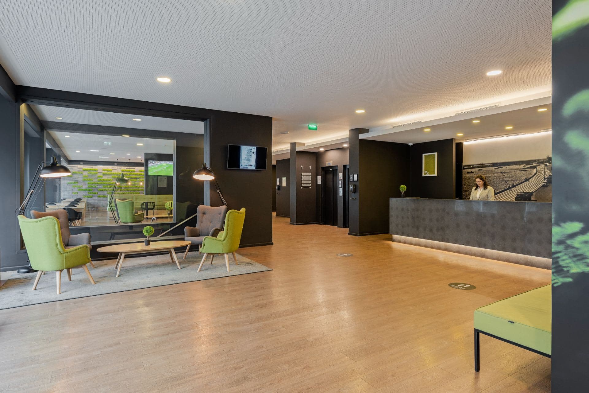 Hotel Avenida Ansicht 6