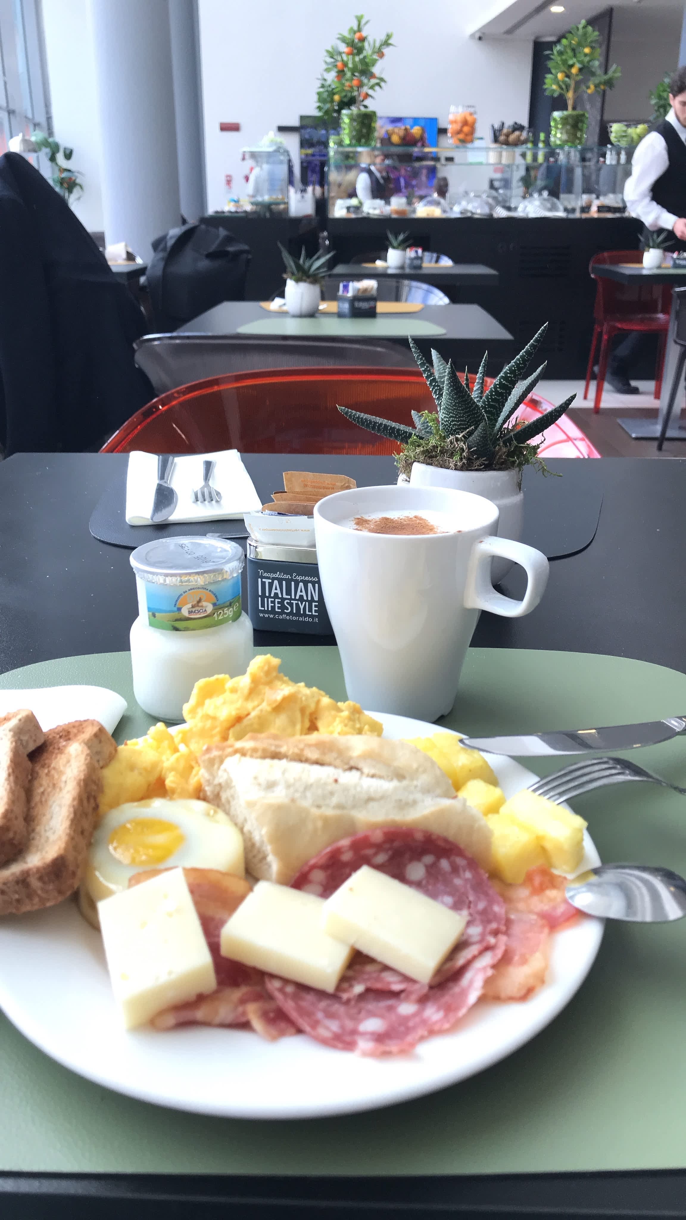 Hotel Holiday Inn Nola - Naples Vulcano Buono Ansicht 7